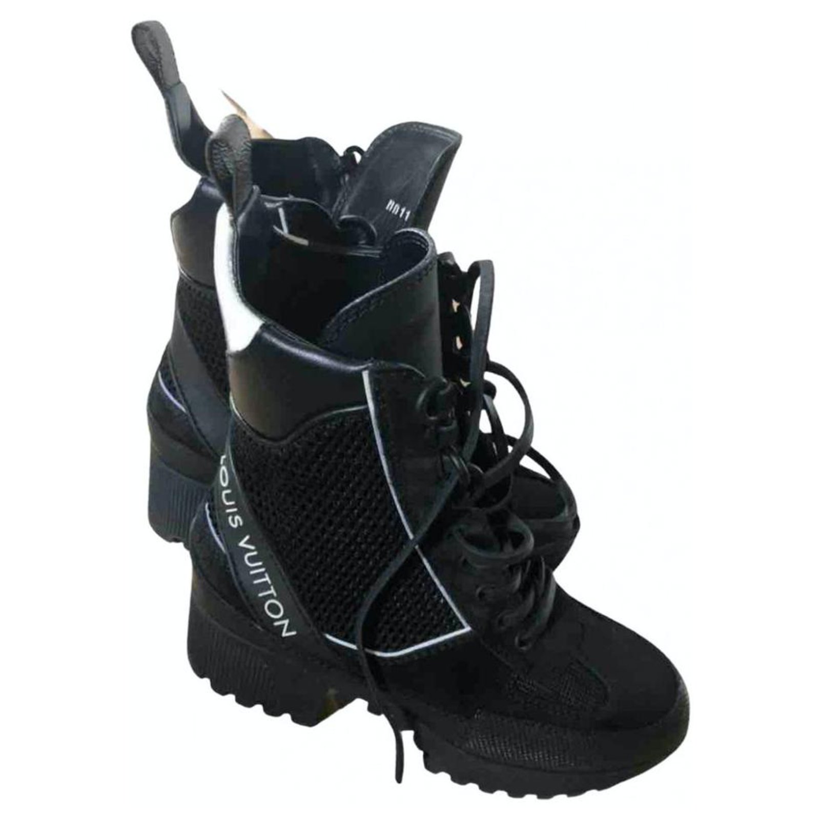 black louis vuitton boots