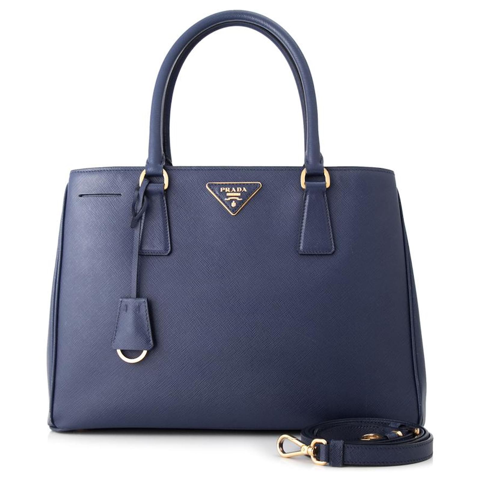 prada blue leather bolsa