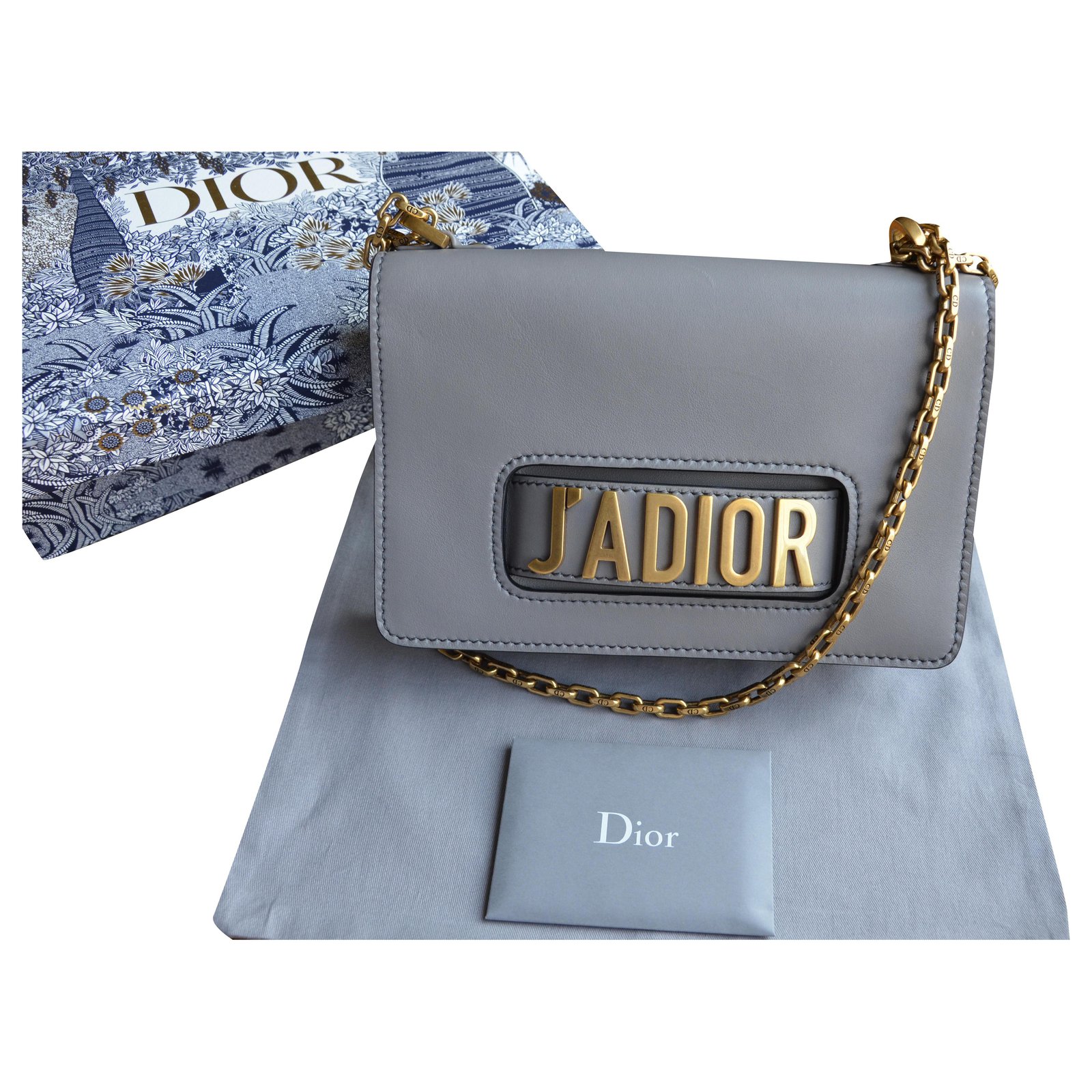 Christian Dior  Jadior Flap Bag aus Leder  Christian Dior Tasche JADIOR   mymintshopcom  Ihr Online Shop für Secondhand  Vintage  Designerkleidung  Accessoires bis zu 90 vom Neupreis das