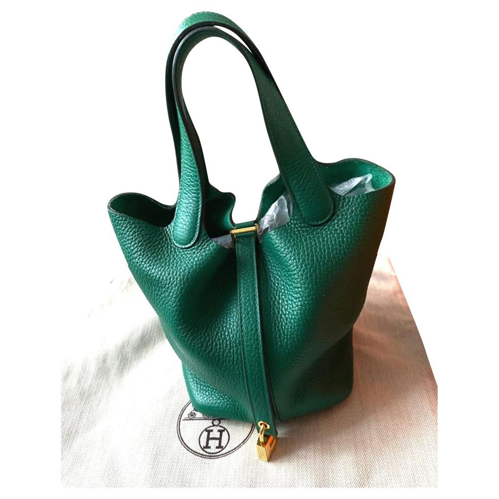 Hermès Picotin 18 bag with gold hardware Green Leather ref.231239