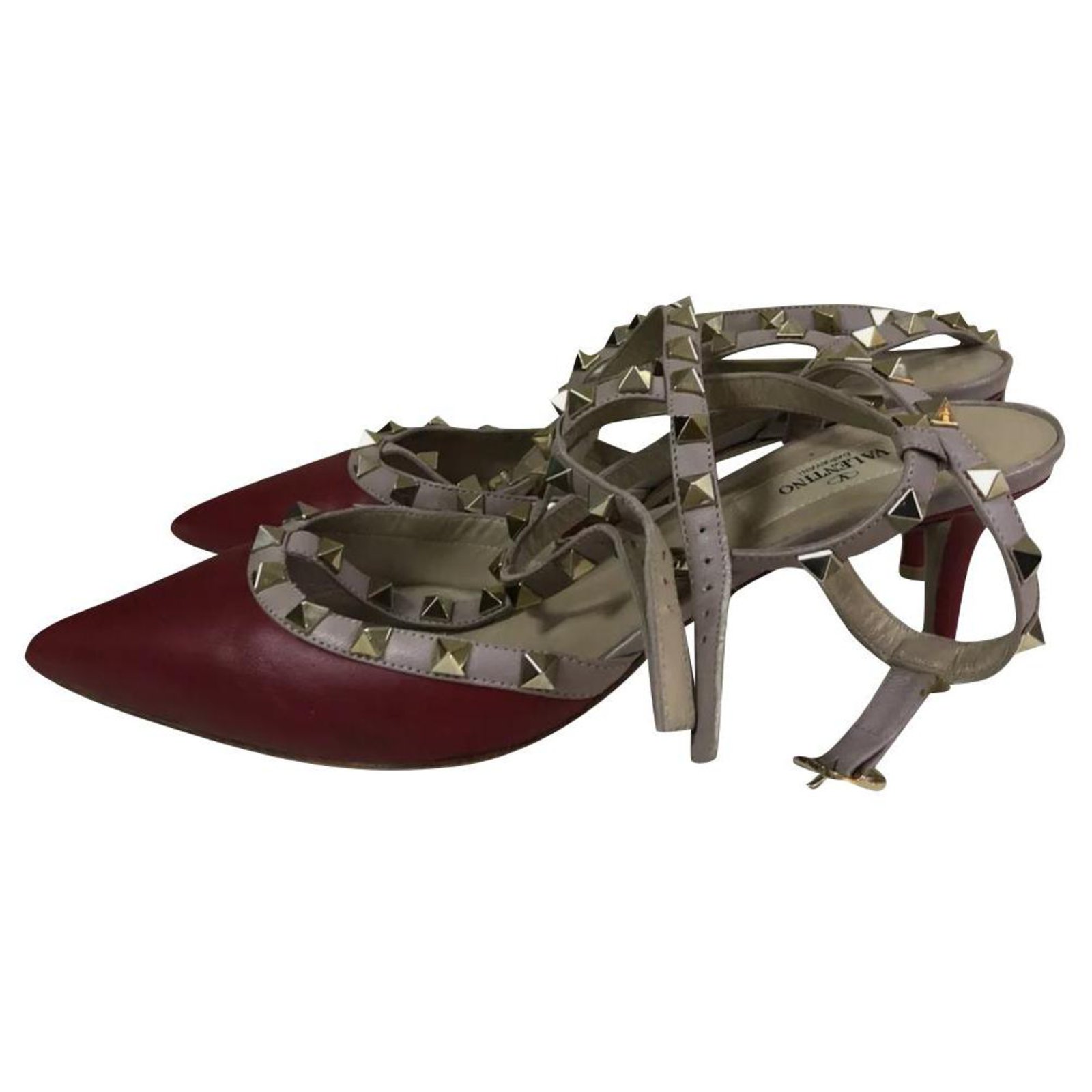 escarpins style valentino