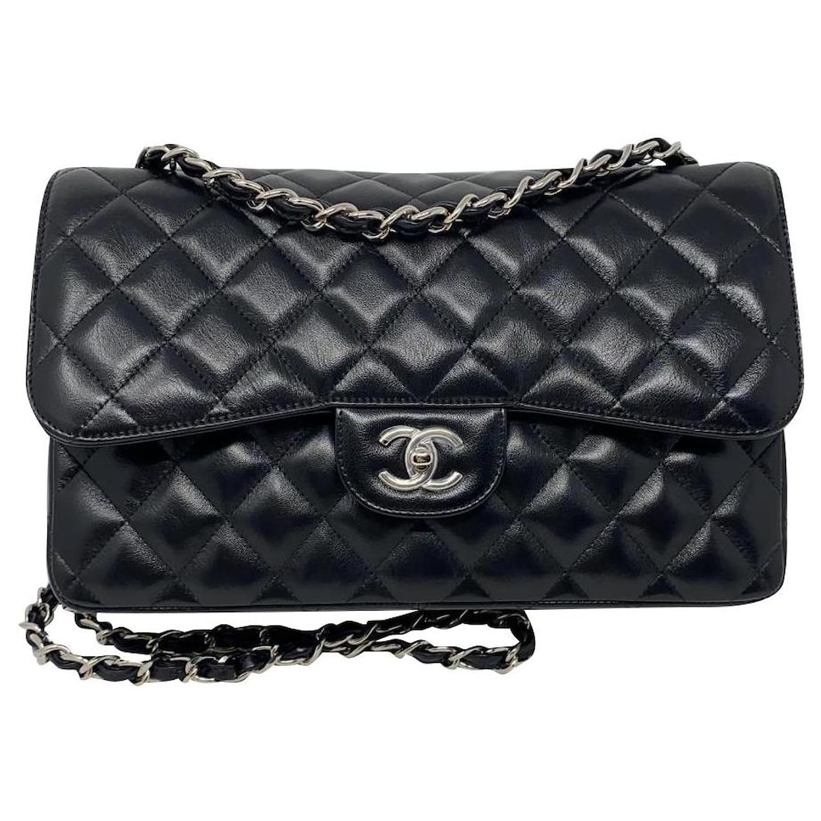 CHANEL CLASSIC FLAB BAG BLACK 30 cm Red Leather ref.233219