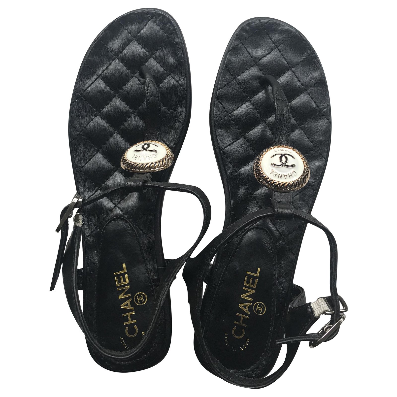 Chanel Leather Thong Sandals Black White Golden Metal ref.233934