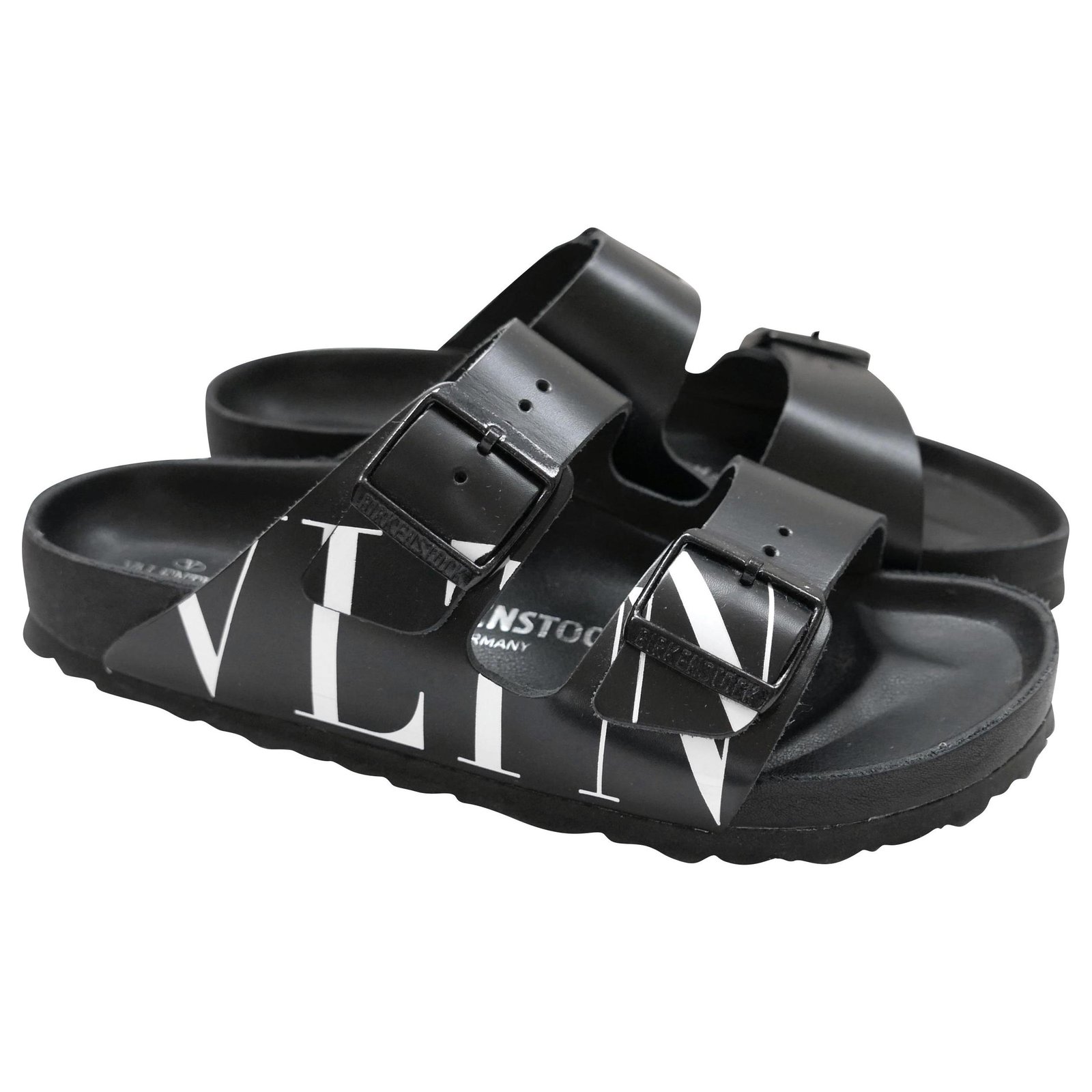 Birkenstock Ltd Ed Valentino Sandals Black Leather ref.233972