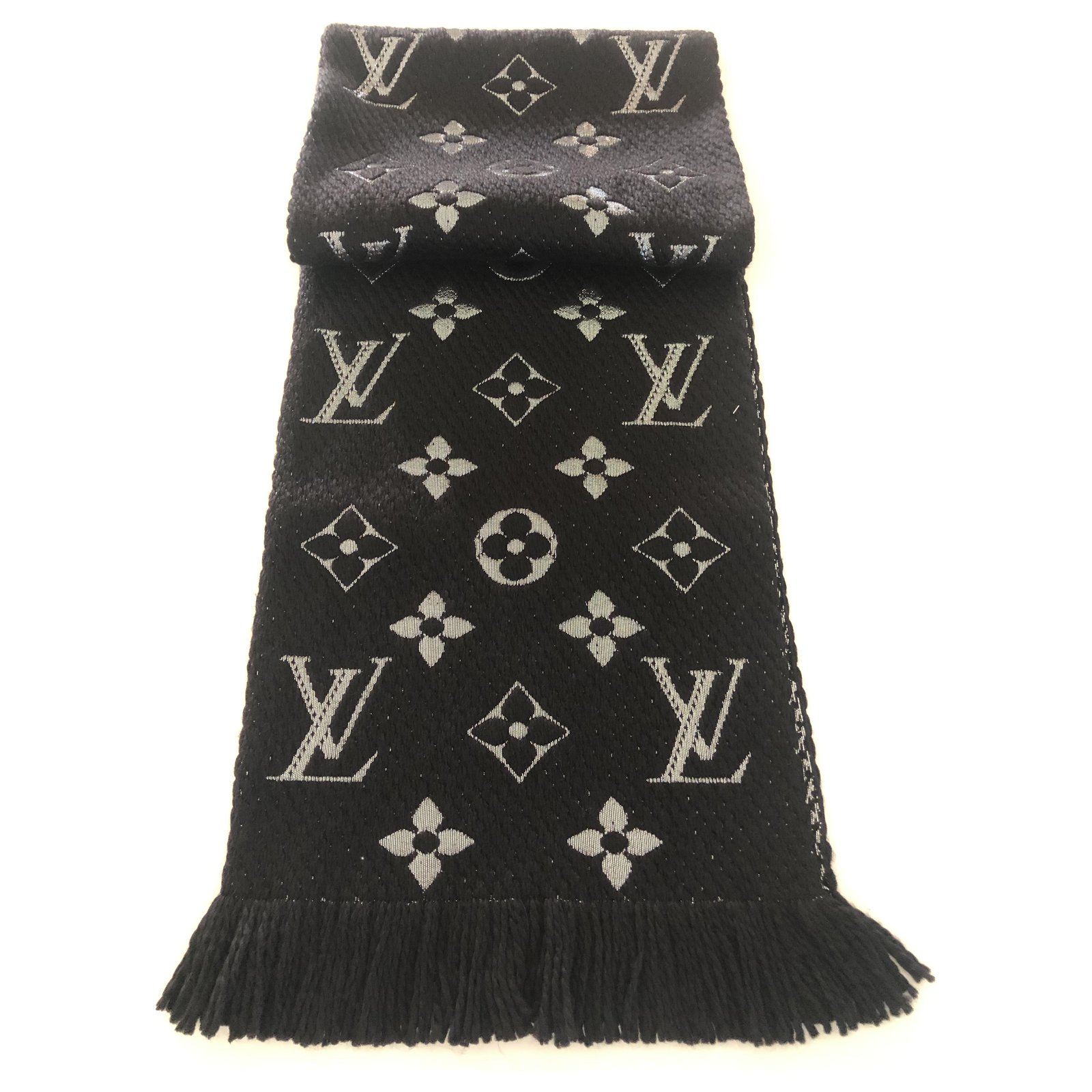 Louis Vuitton logomania shine black Silk Polyester Wool ref.235879 - Joli  Closet