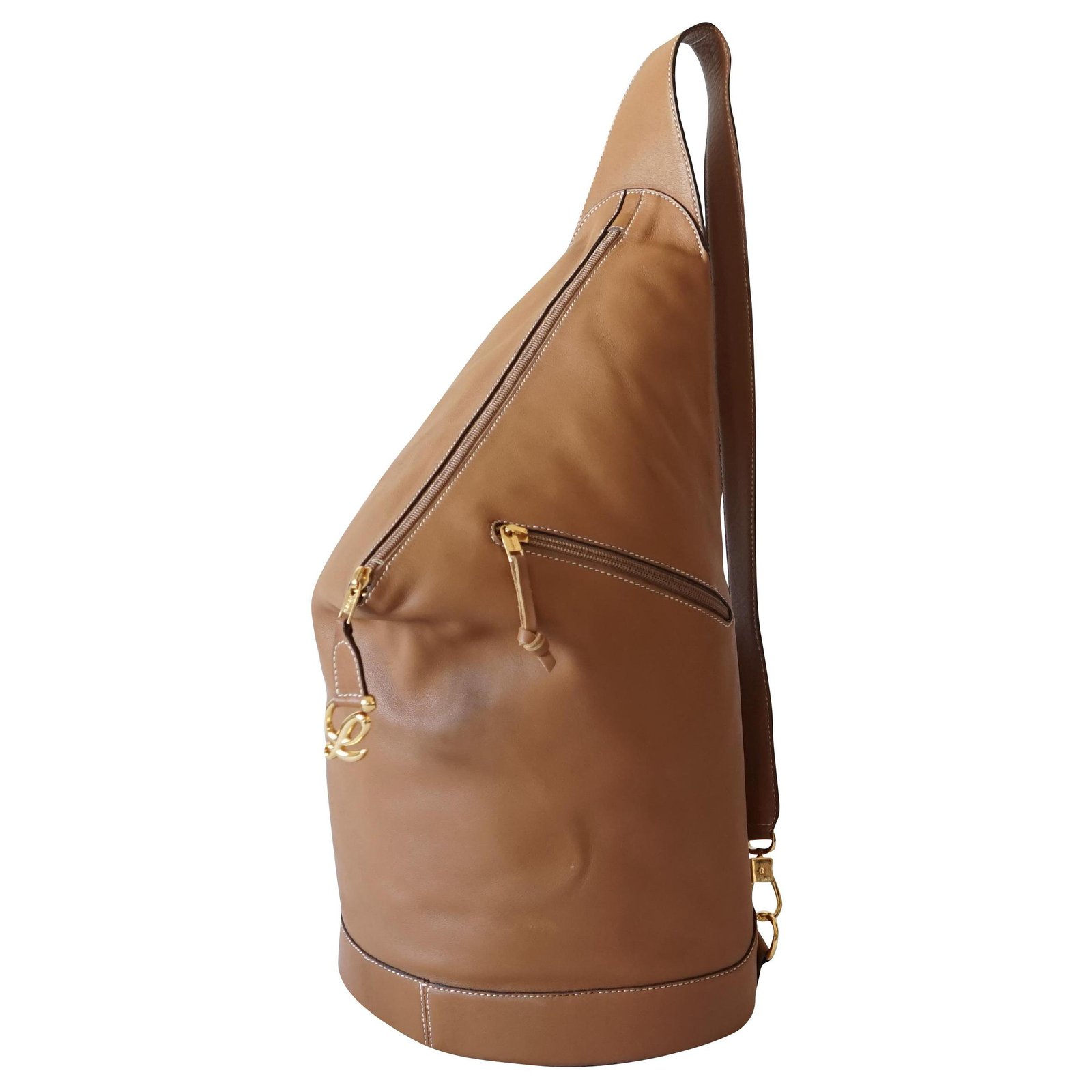 Anton Sling Leather Shoulder Bag in Brown - Loewe