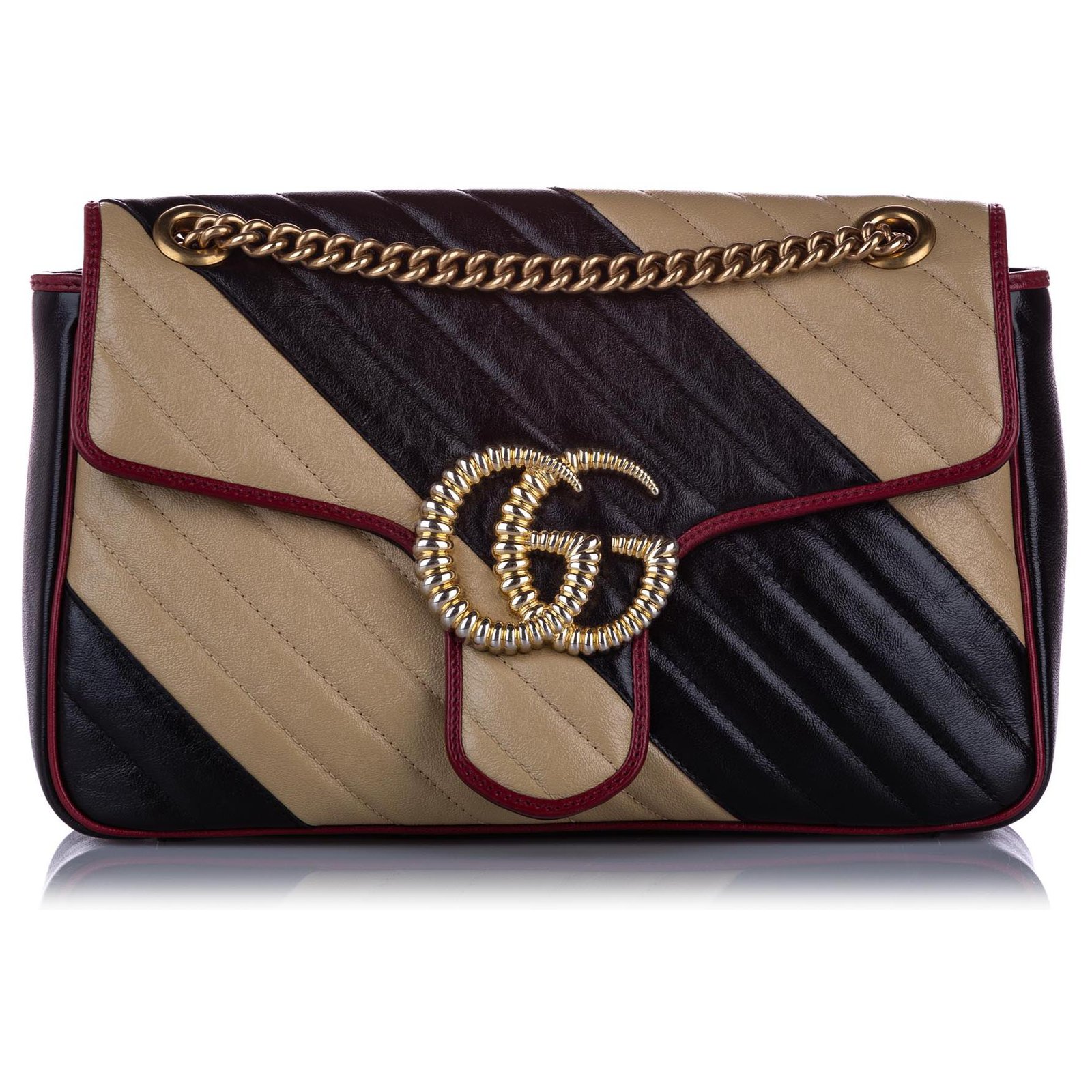 GUCCI GG Marmont quilted leather shoulder bag  Black gucci bag, Gucci bag  outfit, Leather shoulder bag