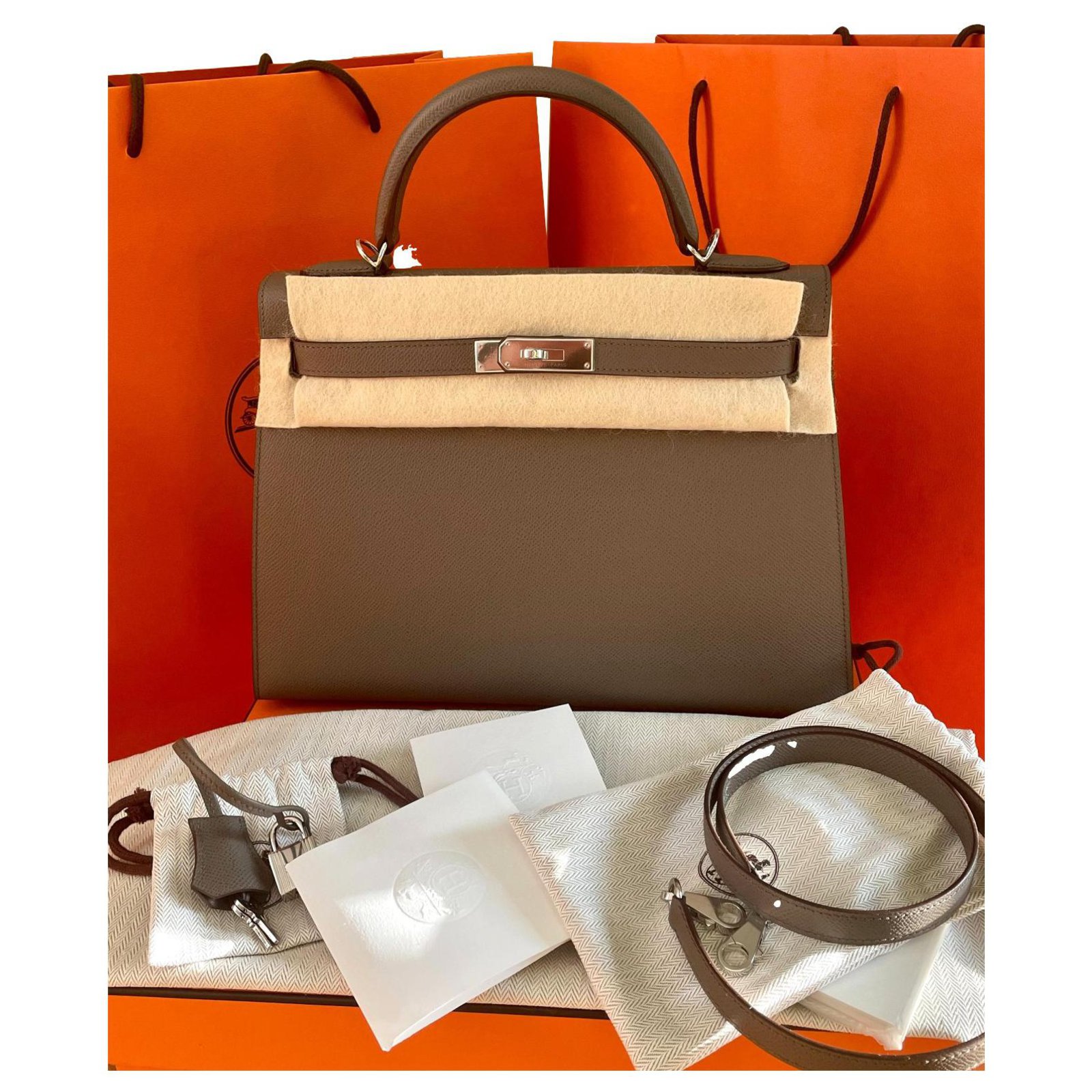 Hermès Kelly 32 Sellier Epsom PHW Grey Leather ref.242753 - Joli Closet