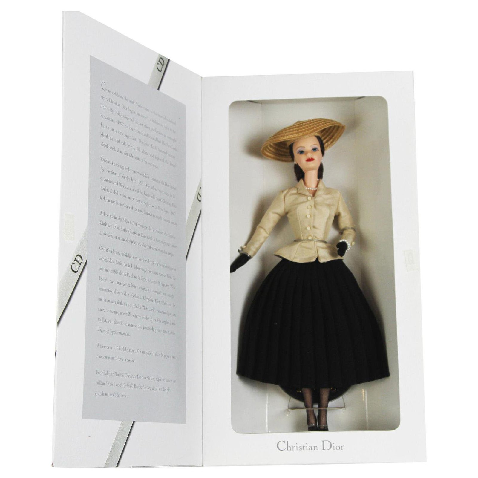 Tijd afgewerkt zeven Autre Marque Barbie doll Christian Dior: NEW LOOK ref.242888 - Joli Closet
