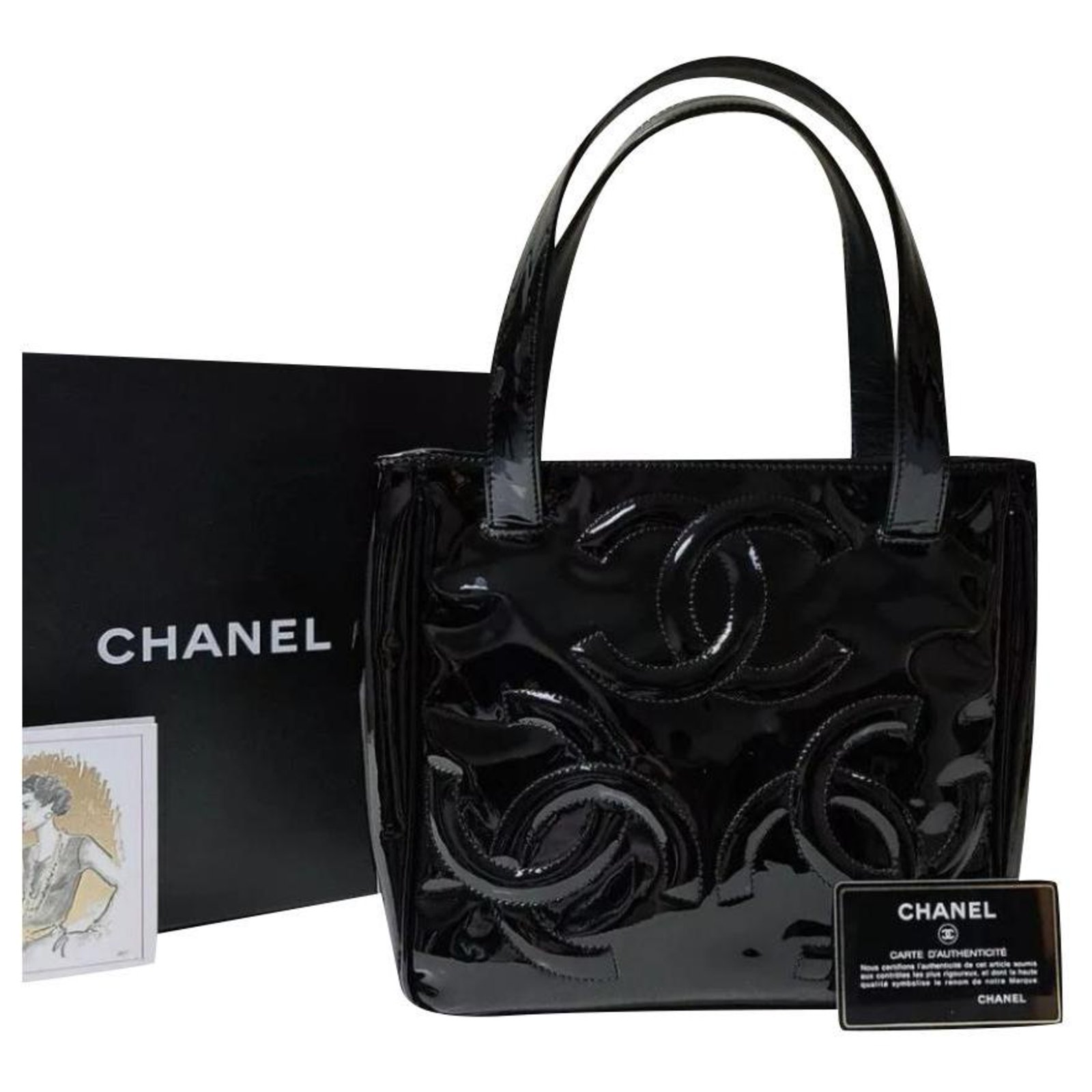 CHANEL Black Patent Leather Triple Coco Tote Bag ref.243568 - Joli