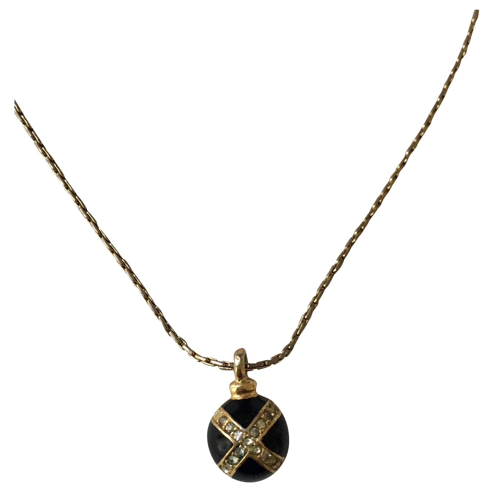 christian dior pendant necklace