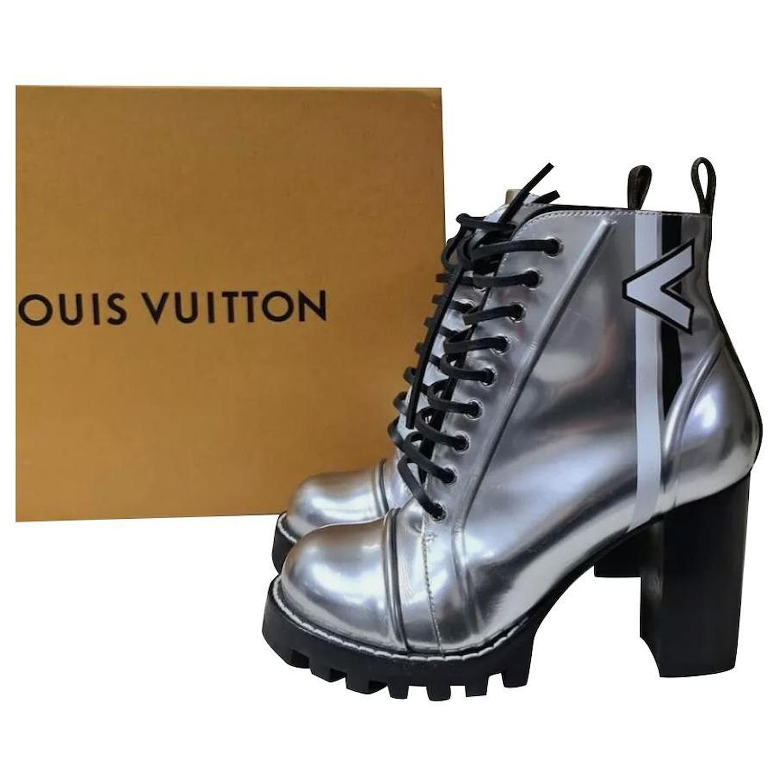 bottines argentées