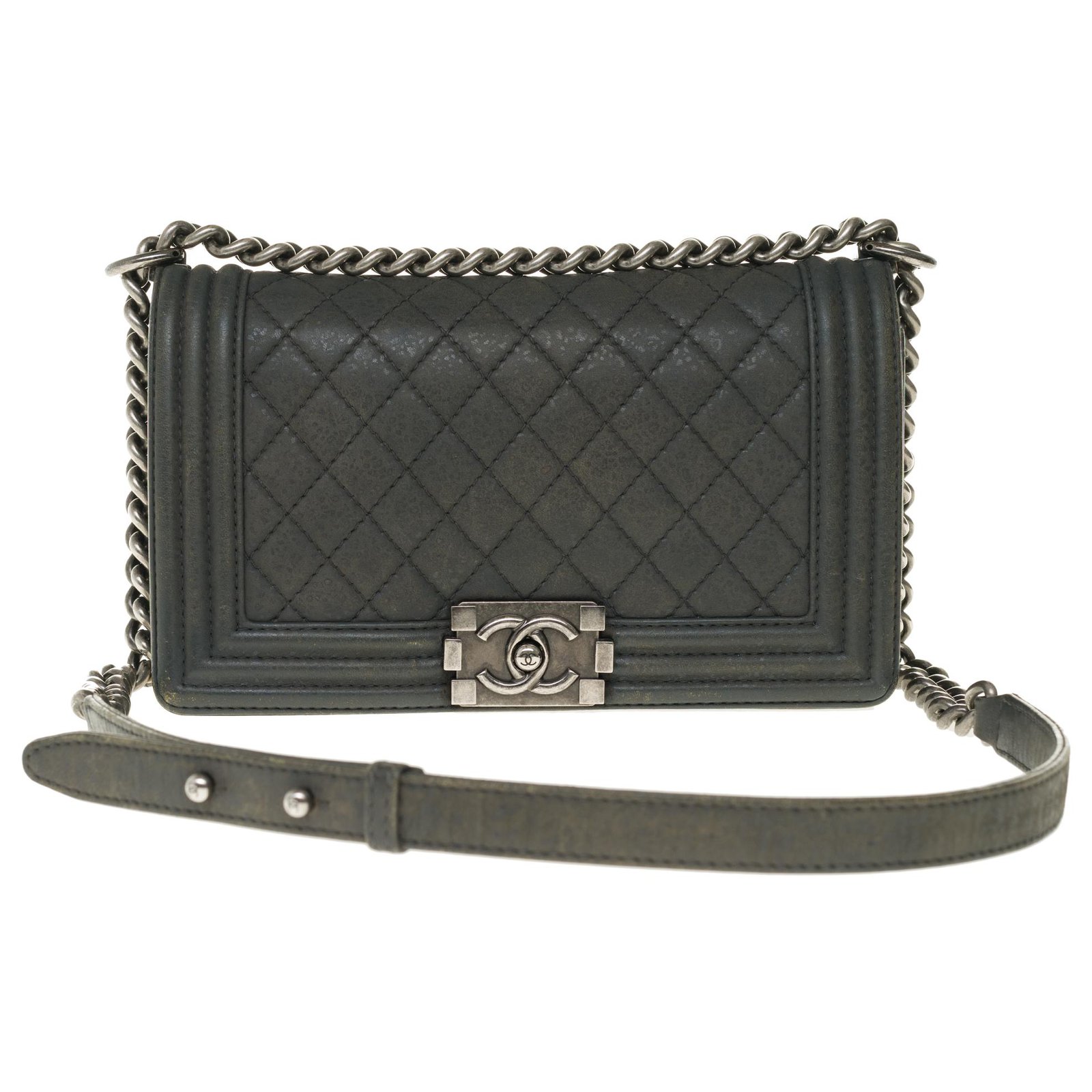 Superb Chanel Boy old medium quilted bag in gray aged effect