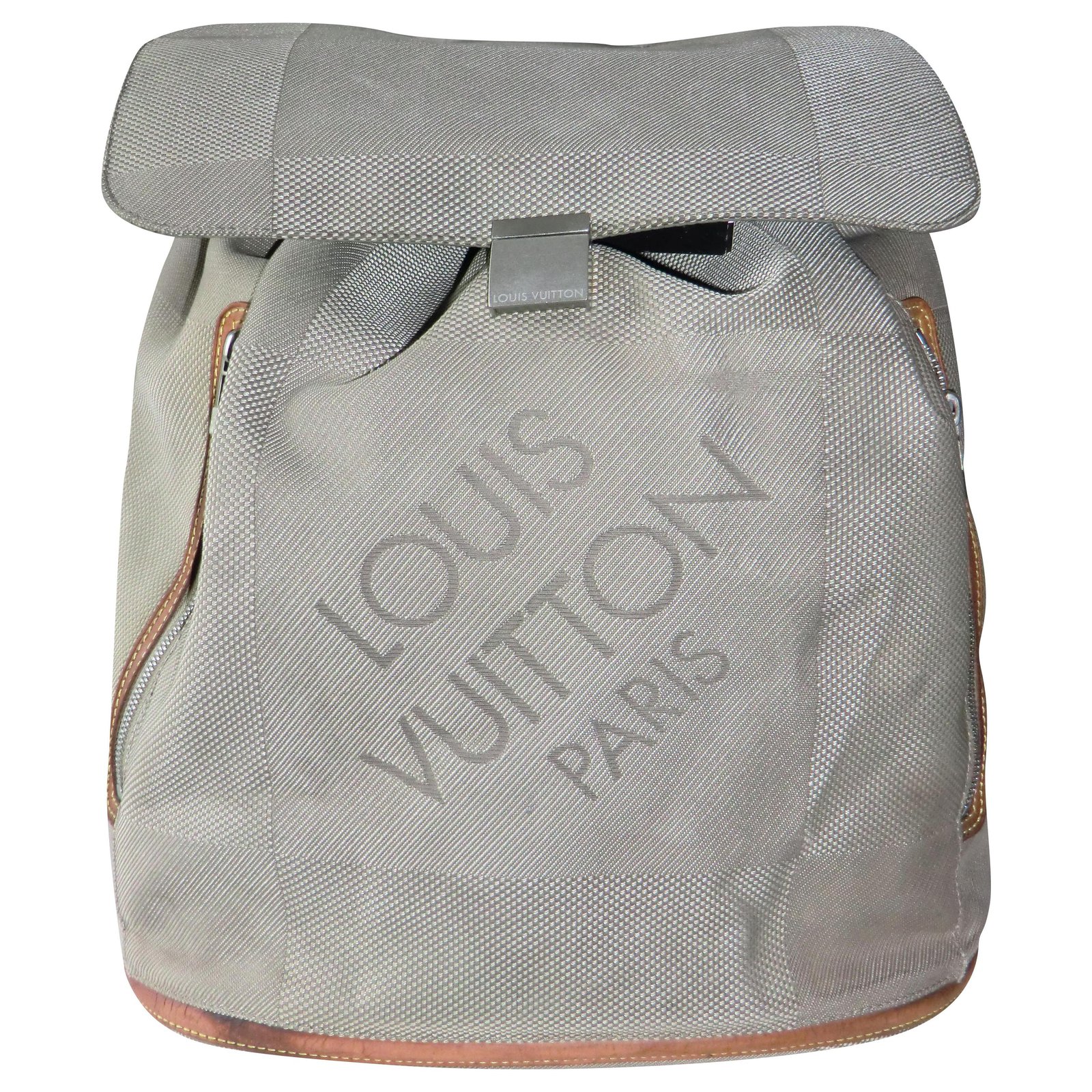 Louis Vuitton backpack Khaki Cloth ref.248529 - Joli Closet