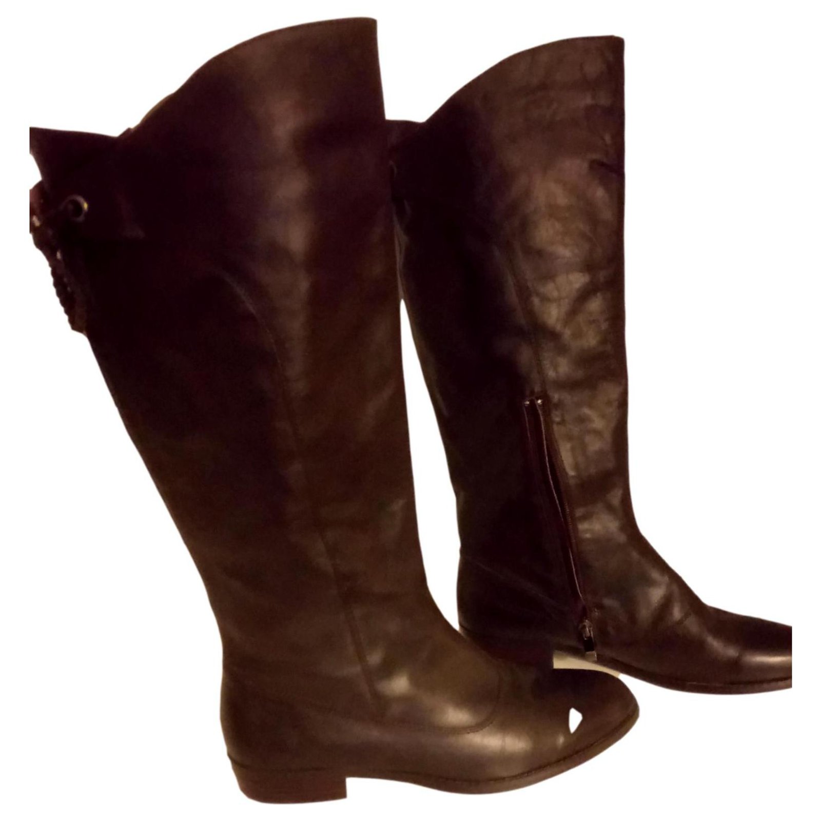 dark brown flat boots