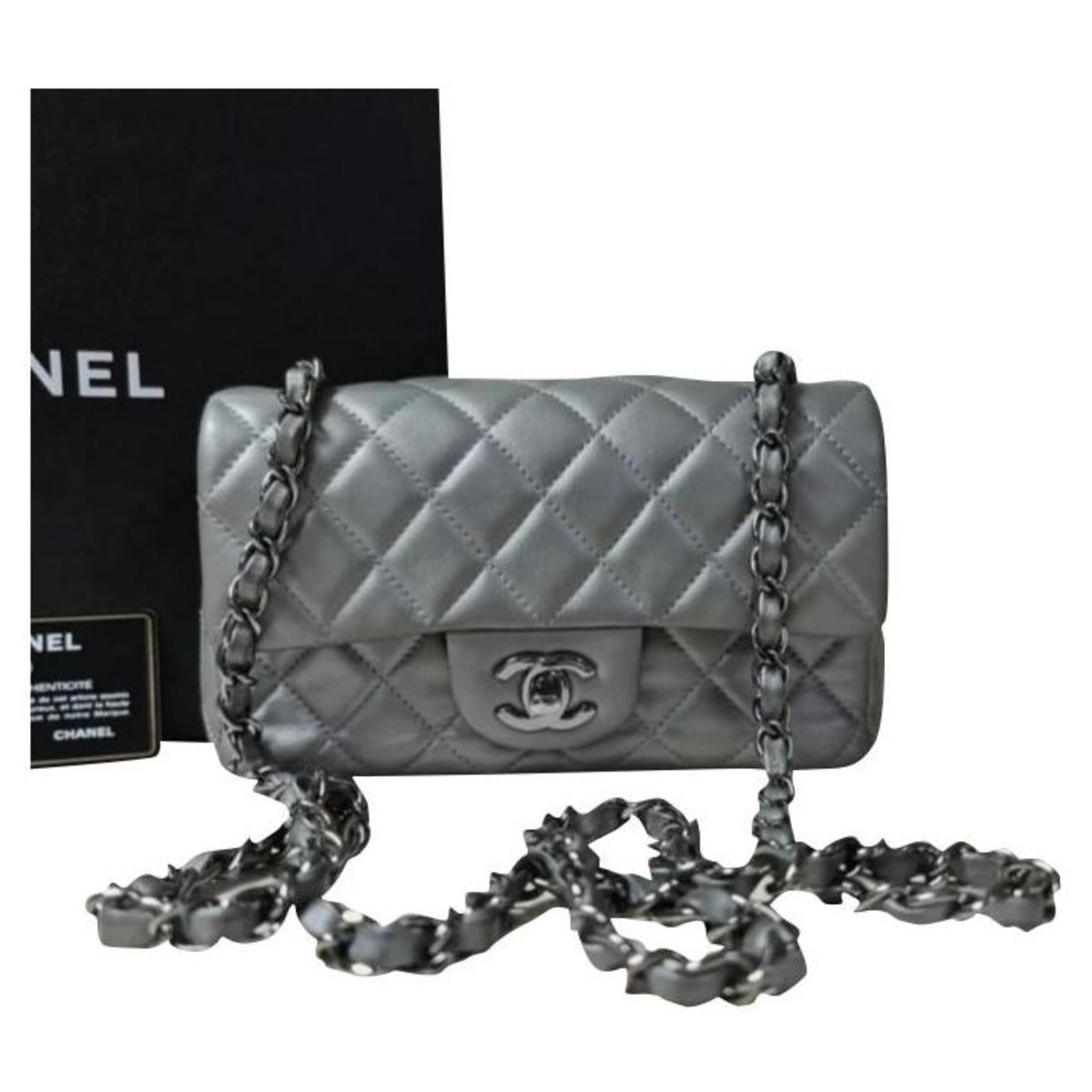 CHANEL SILVER METALLIC QUILTED LAMBSKIN RECTANGULAR MINI FLAP BAG Grey  Leather ref.254754 - Joli Closet