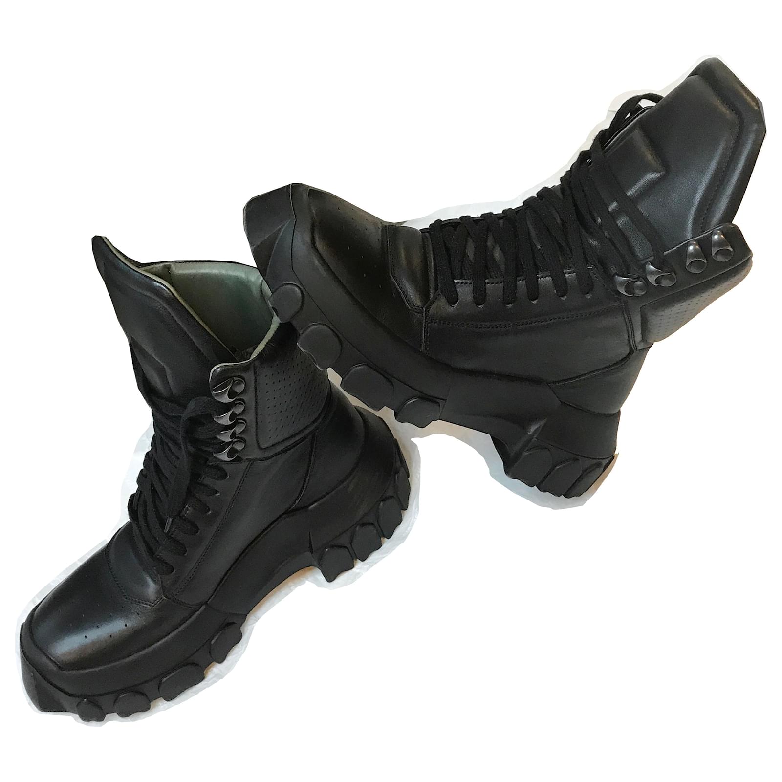 Rick Owens Stivaletti stringati Tractor Dunk Nero Pelle ref.257385 - Joli  Closet
