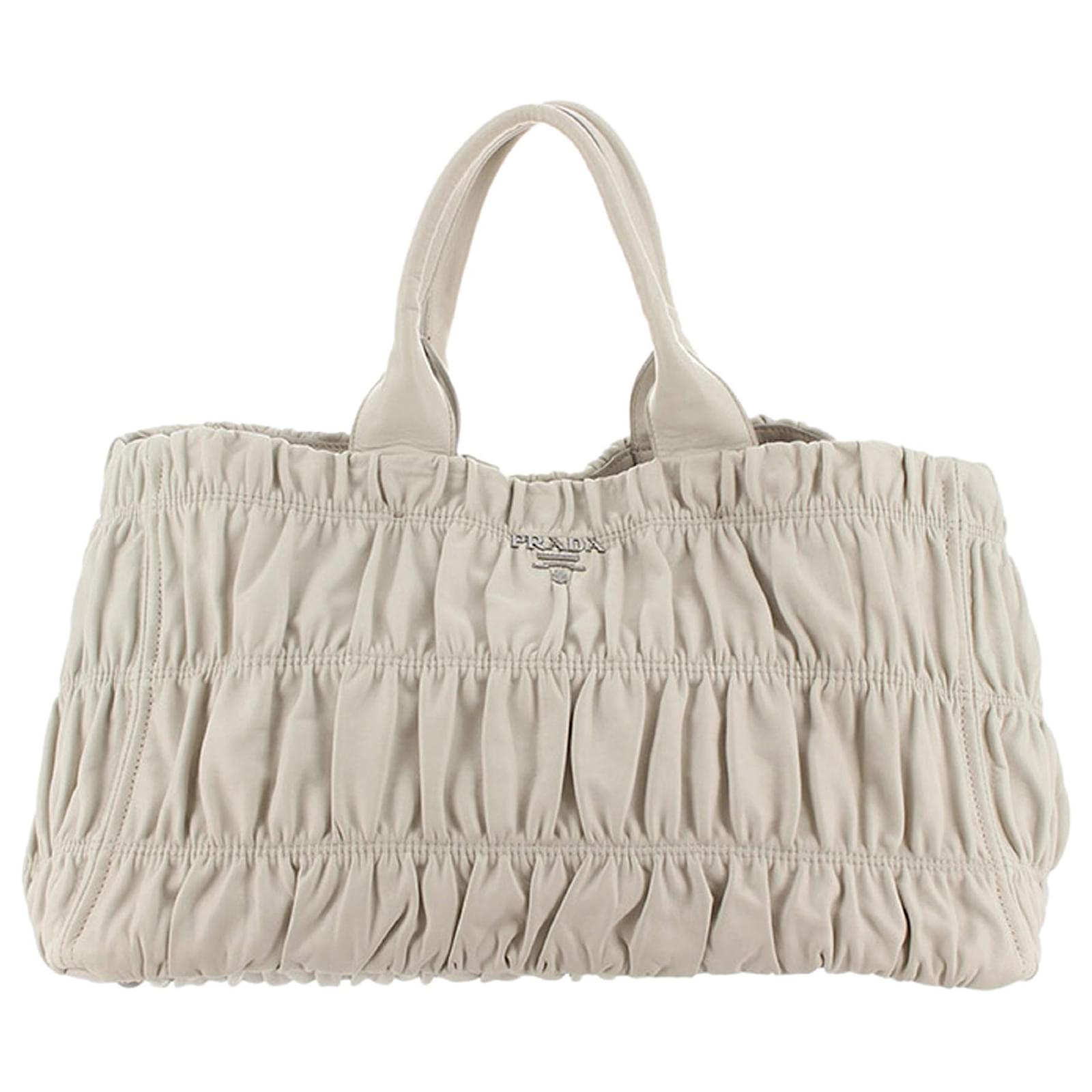 nappa gaufre prada bolsa