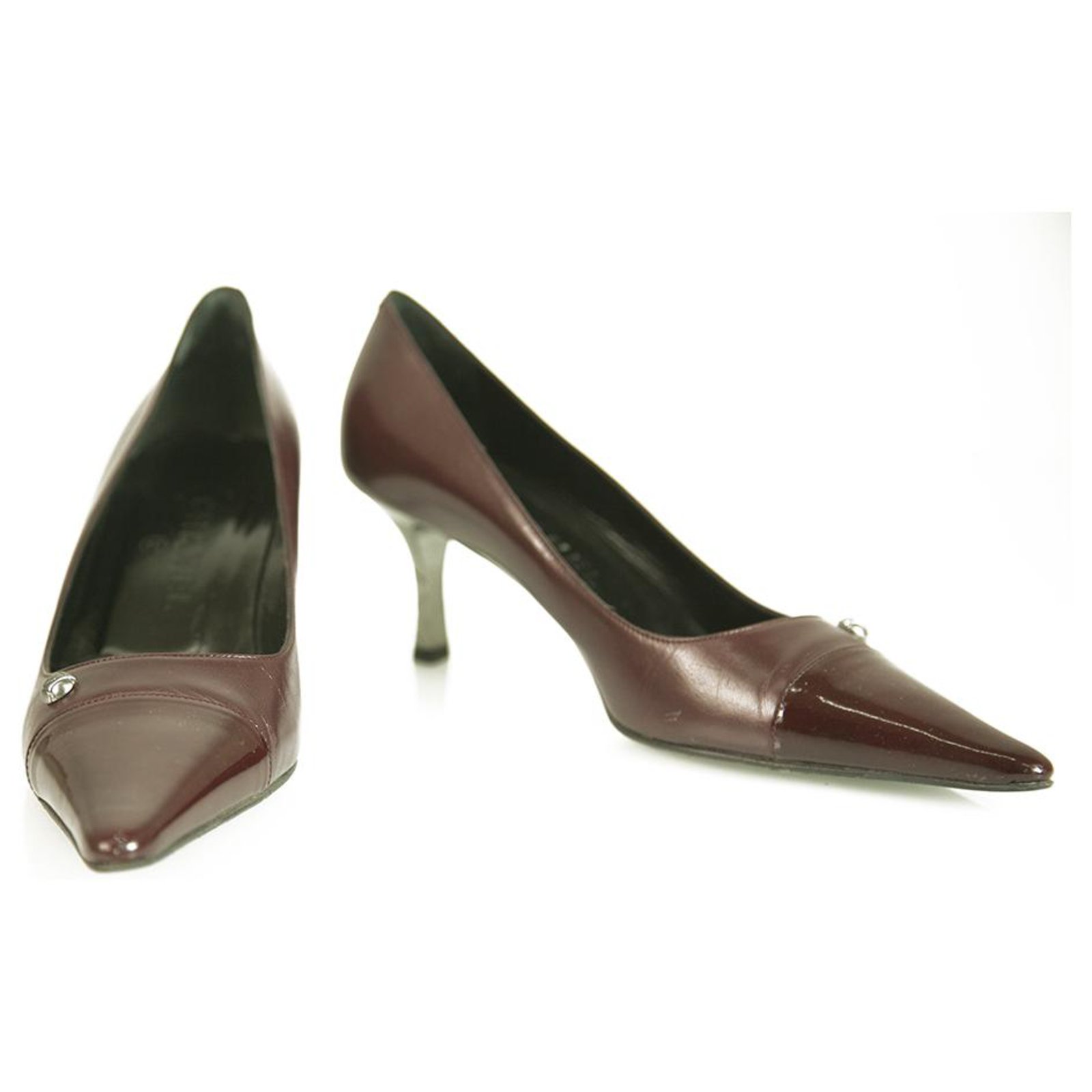 stand Publication fax CHANEL Burgundy Leather with Patent Leather Cap Toe Pumps Shoes Heel Pointy  38 Dark red ref.257919 - Joli Closet