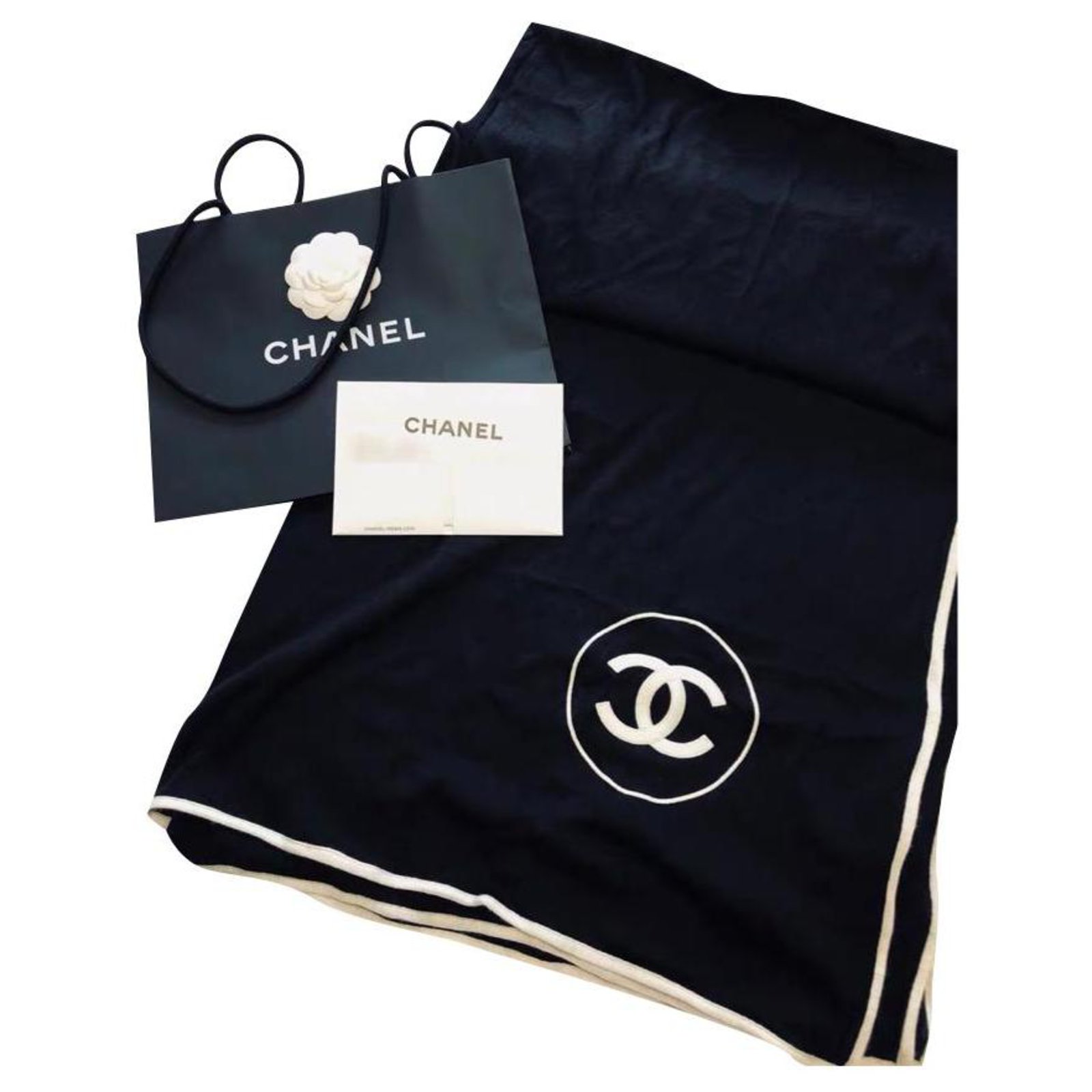 Chanel cashmere and silk CC stole shawl Black ref.258071 - Joli Closet