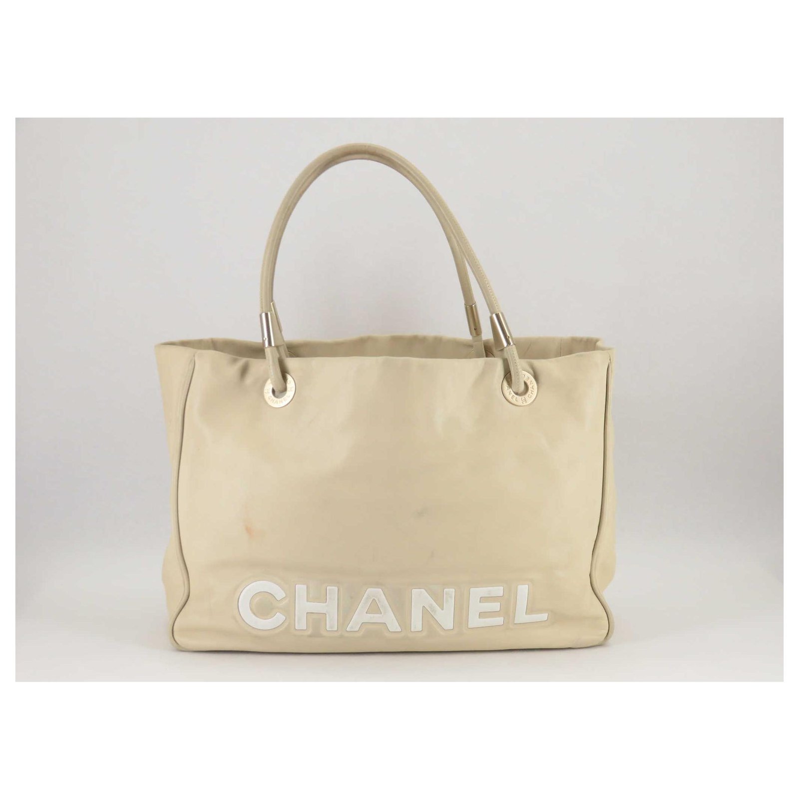 Chanel Deauville Beige Leather ref.262710 - Joli Closet