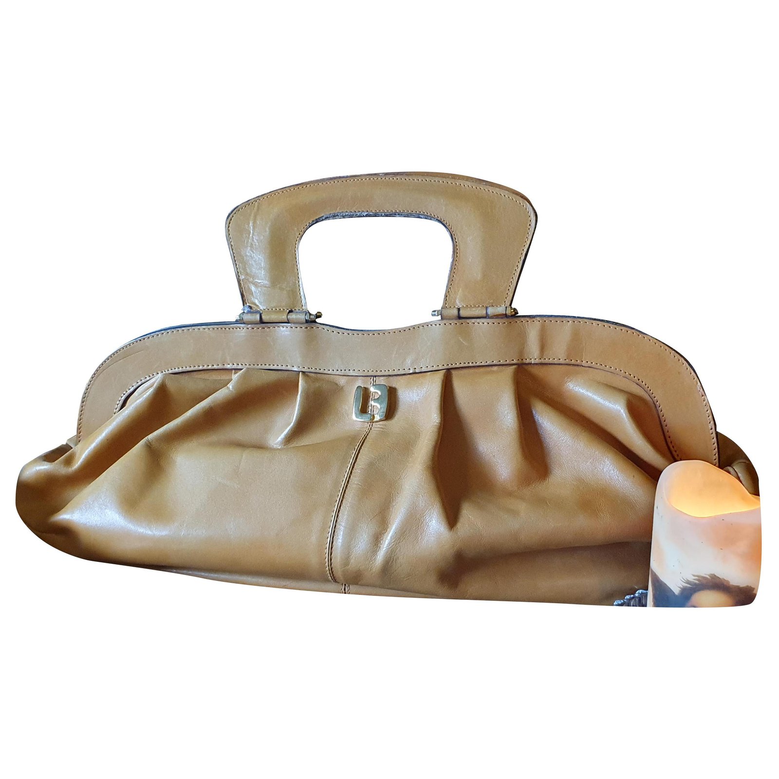 Louis Féraud vintage bag Caramel Suede Leather ref.263321 - Joli Closet