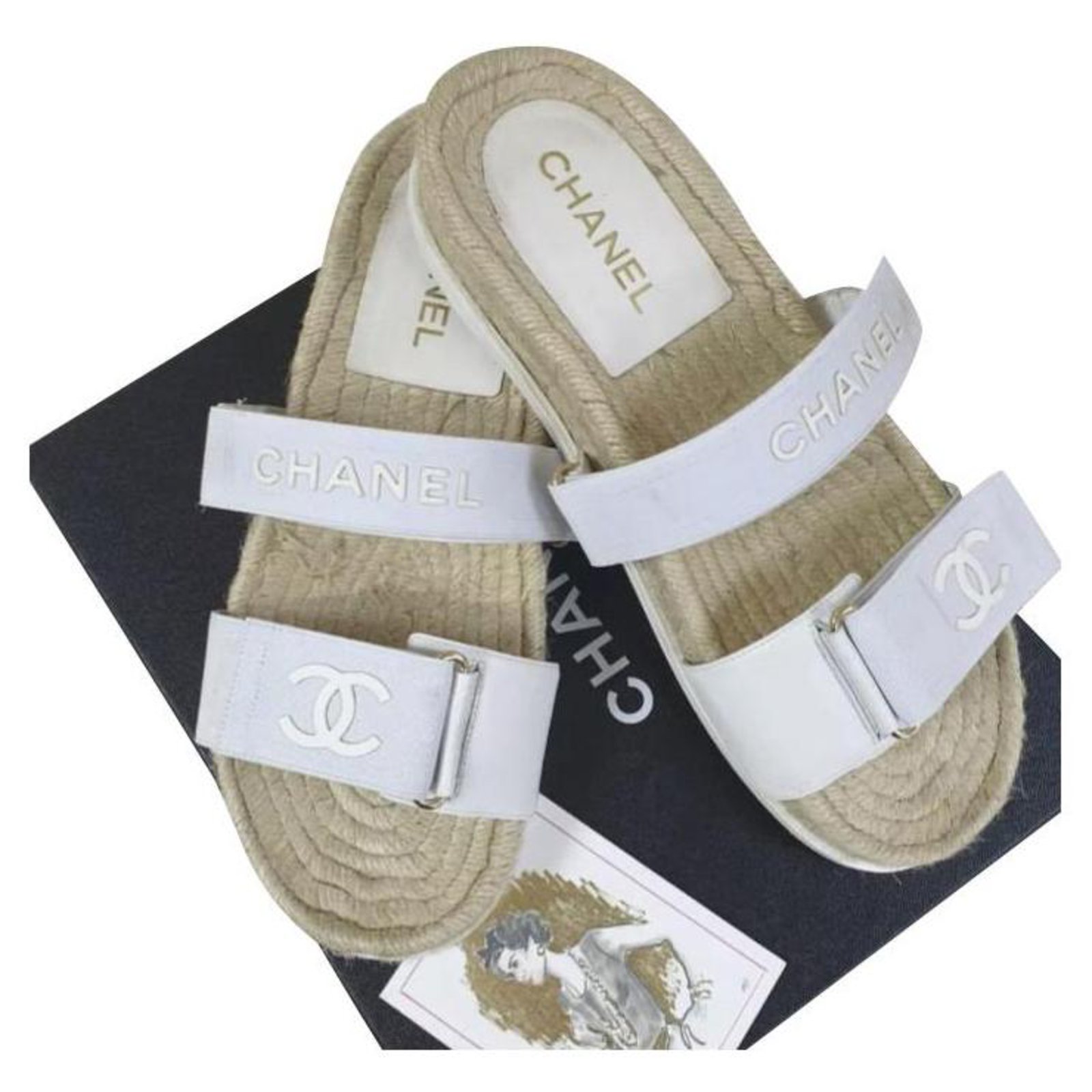 CHANEL CC Logo Textile Flat Sandals Slippers Flip Flops Sz.41 Beige Leather  ref.265658 - Joli Closet