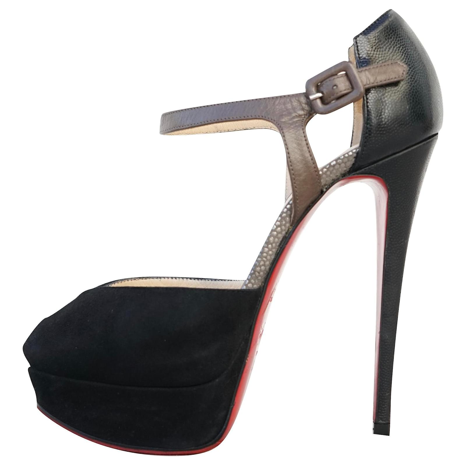 Christian Louboutin Tacchi Nero Svezia Pelle ref.266980 - Joli Closet