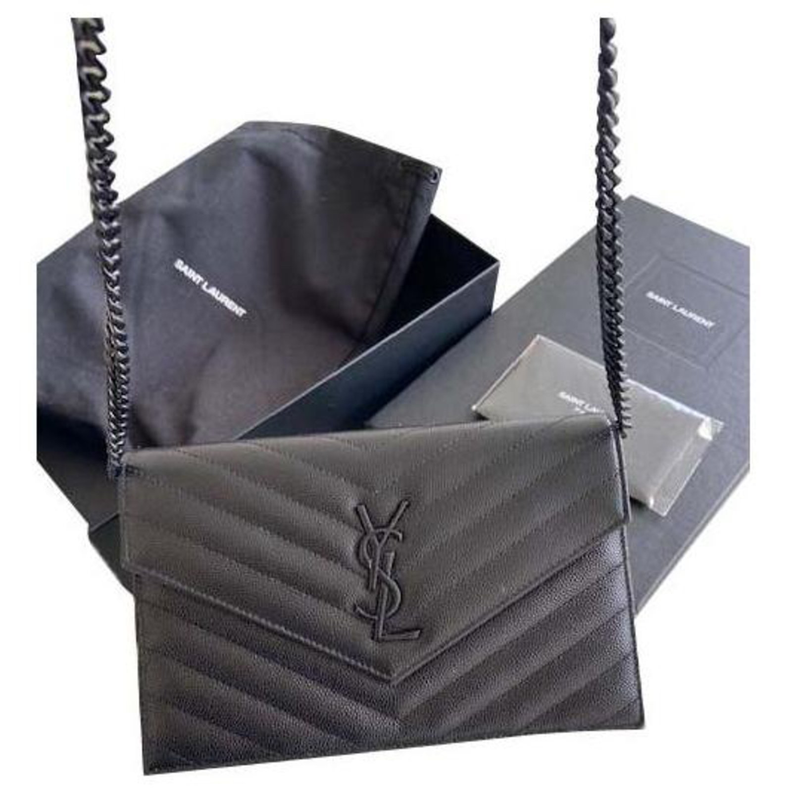 Shopping Monogramme Yves Saint Laurent wallet pouch, black grain de poudre  leather, black chain, black YSL logo ref.267034 - Joli Closet