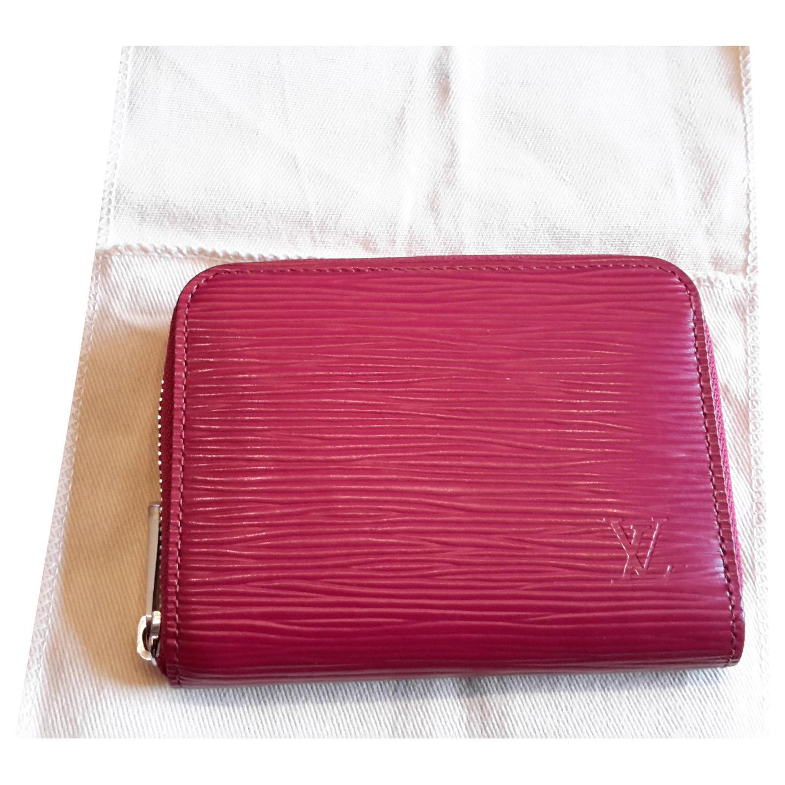 Louis Vuitton LV x YK Félicie Pochette Fuschia Leather ref.841830 - Joli  Closet