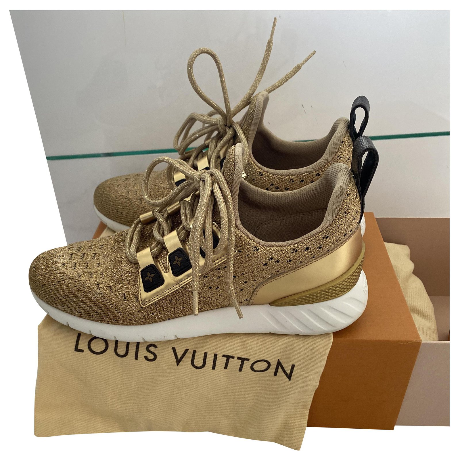 Baskets Louis Vuitton Aftergame patch chaussette 10 US 40 EUR GO0178 *