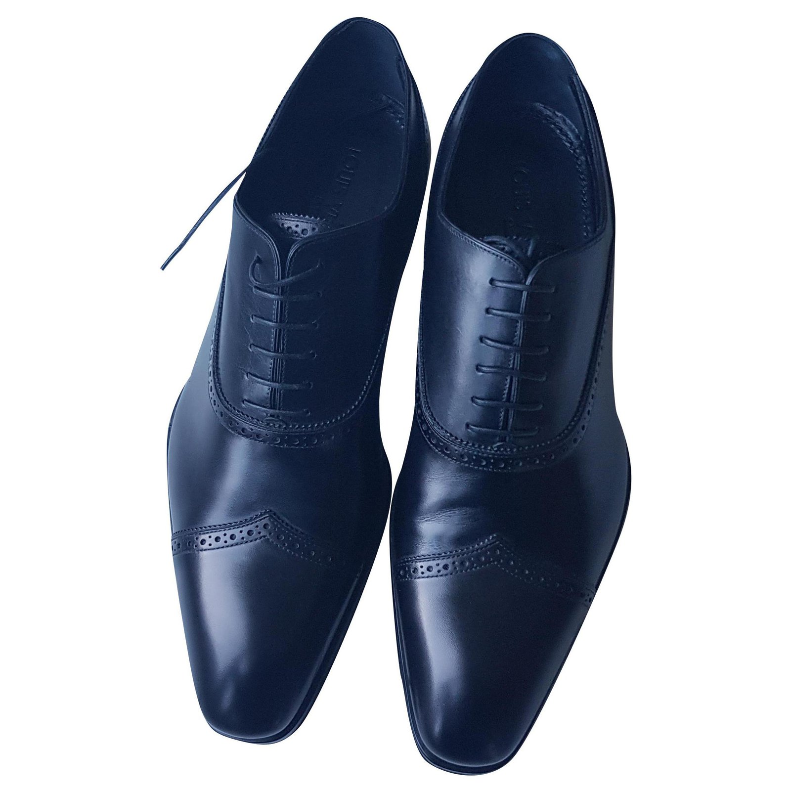 Louis Vuitton brogue shoes Black Leather ref.270504 - Joli Closet