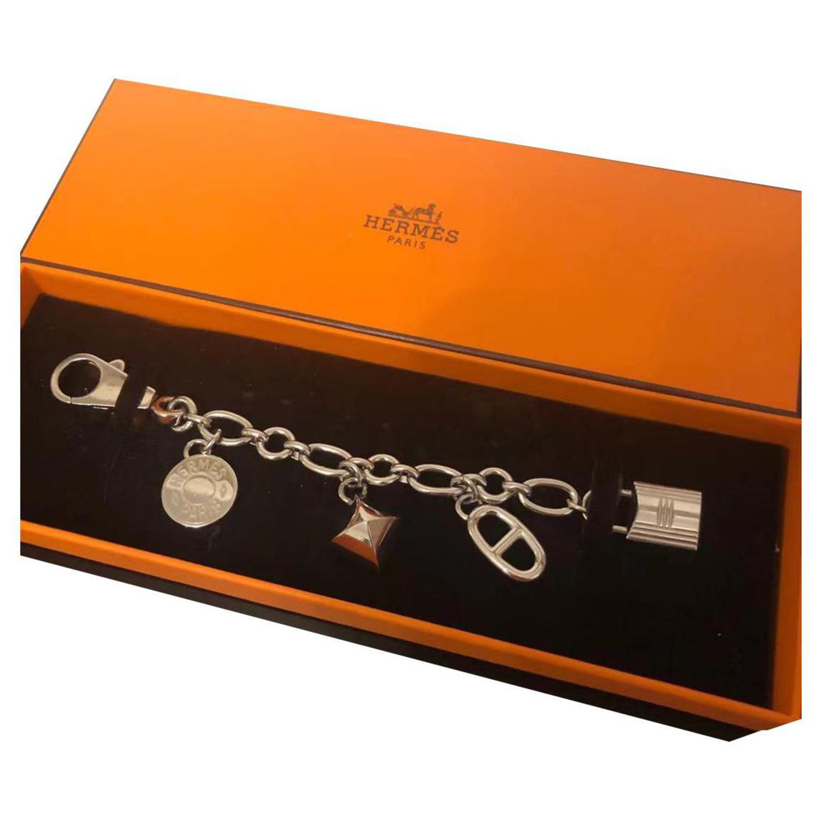 Hermès Olga bag charm Silver hardware Metal ref.275223 - Joli Closet