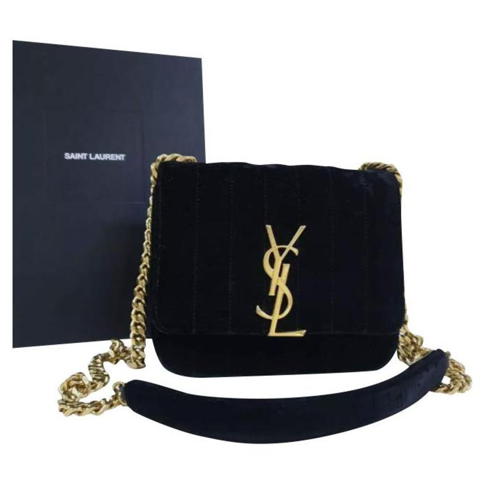 Vicky Small Patent Leather Crossbody Bag in Black - Saint Laurent