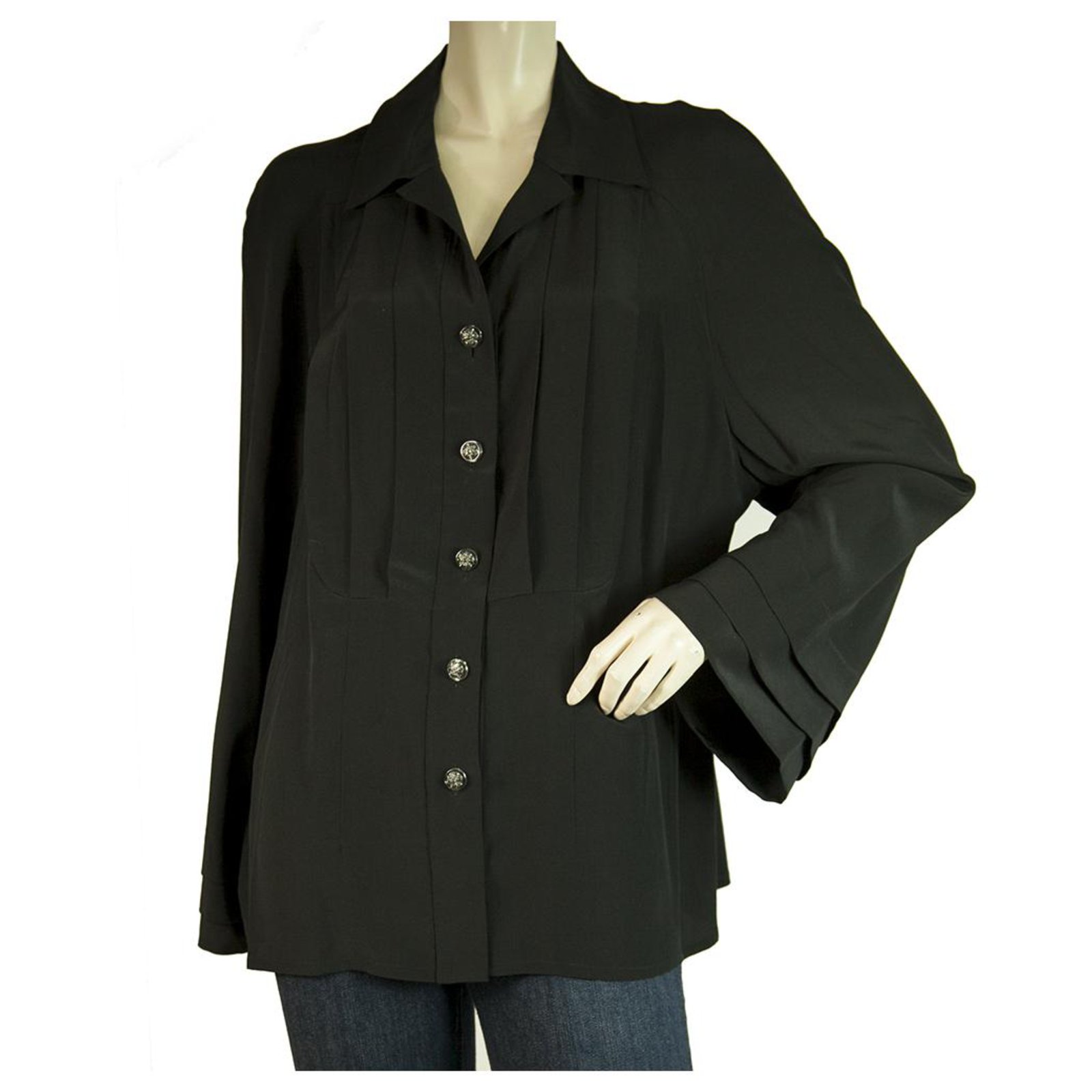 Chanel Black Silk Longsleeve Buttoned Pleated 100% Silk Shirt Top Blouse  Size 48 ref.280986 - Joli Closet