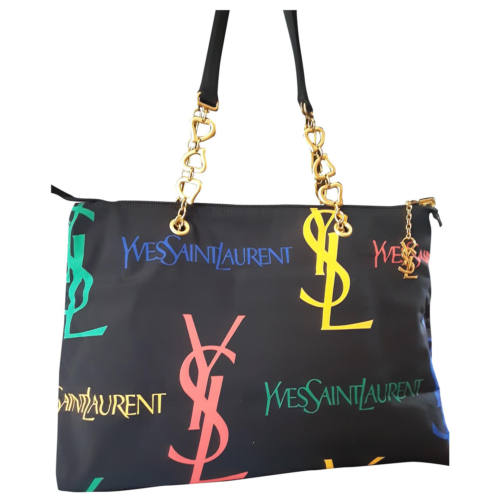 YVES SAINT LAURENT. YSL bag . Black Nylon ref.282288 - Joli