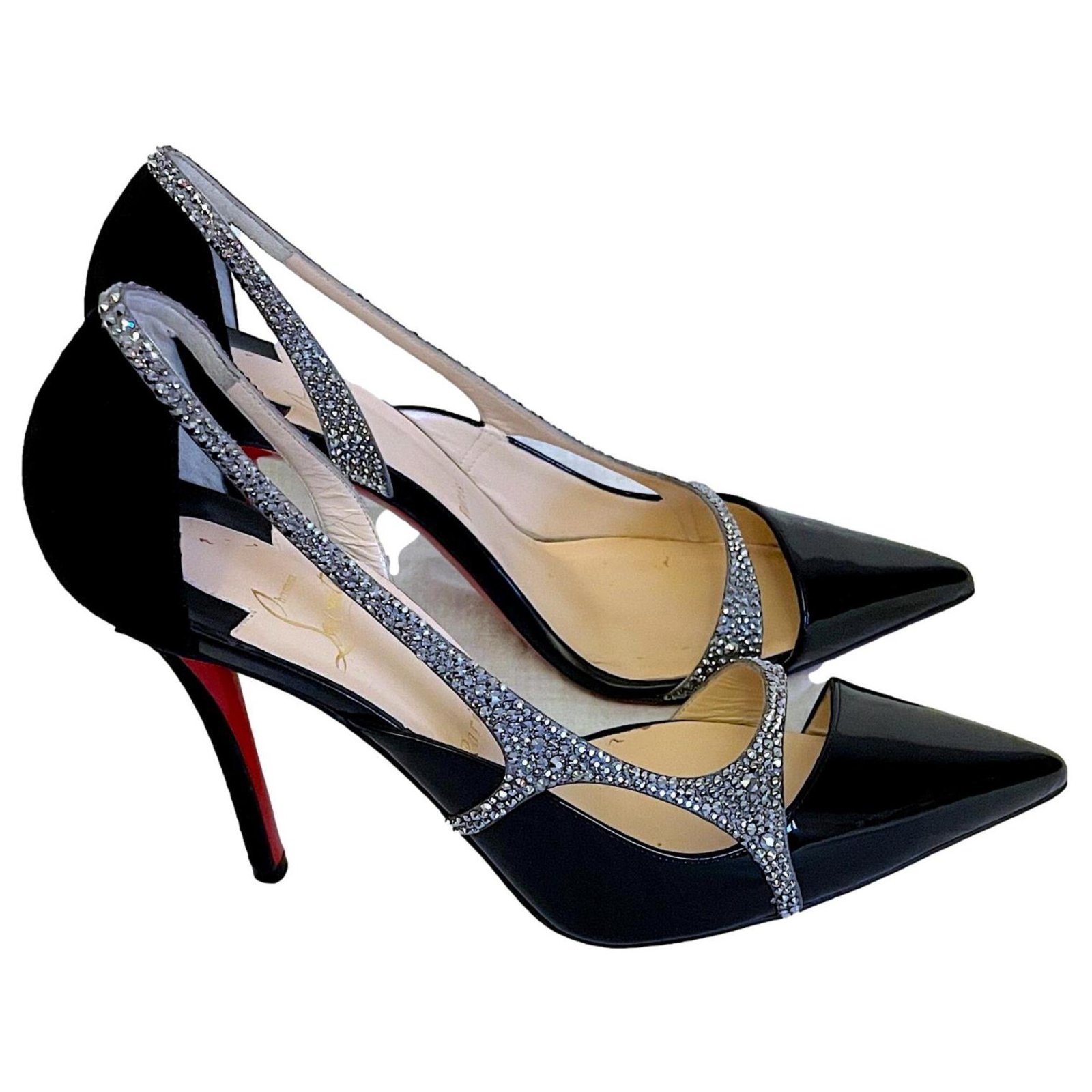 Christian Louboutin pump Decollete model 554 Black Patent leather