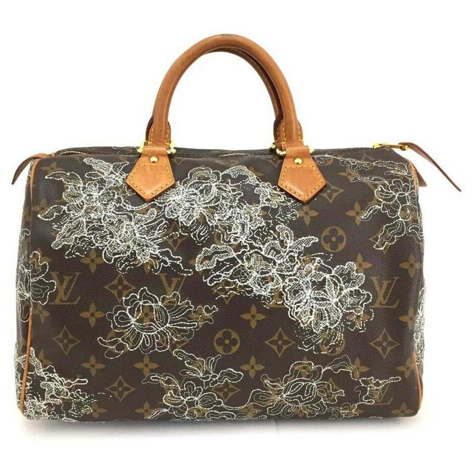Do Louis Vuitton bags have real gold? - Questions & Answers