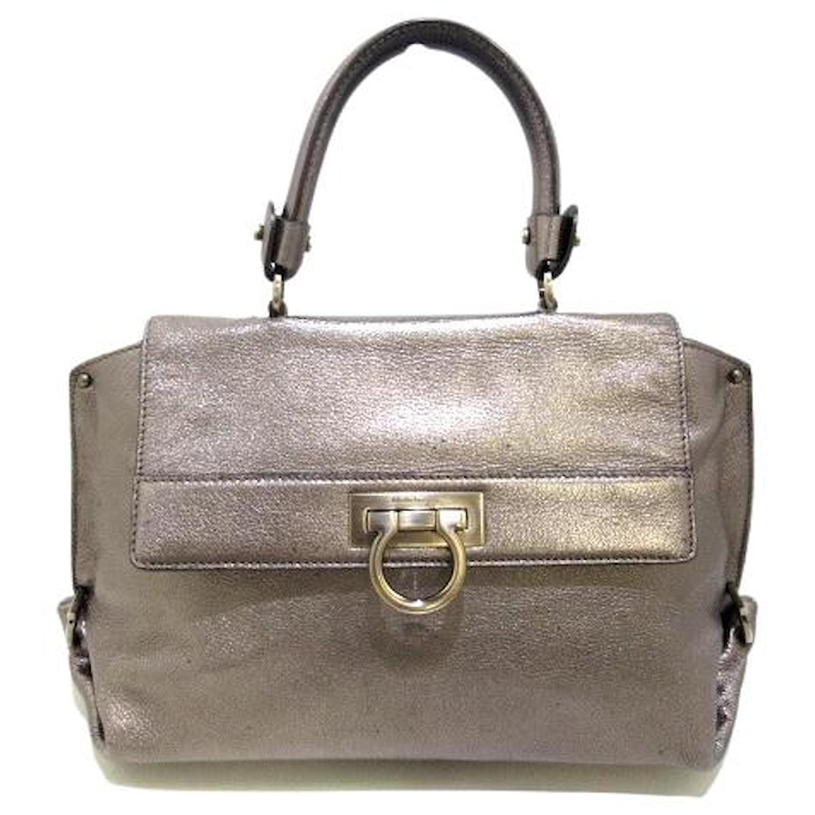 salvatore ferragamo sofia