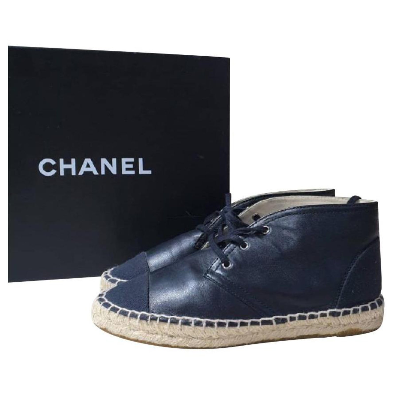 Espadrilles Chanel Chanel Black Leather CC Logo Espadrilles Size 37