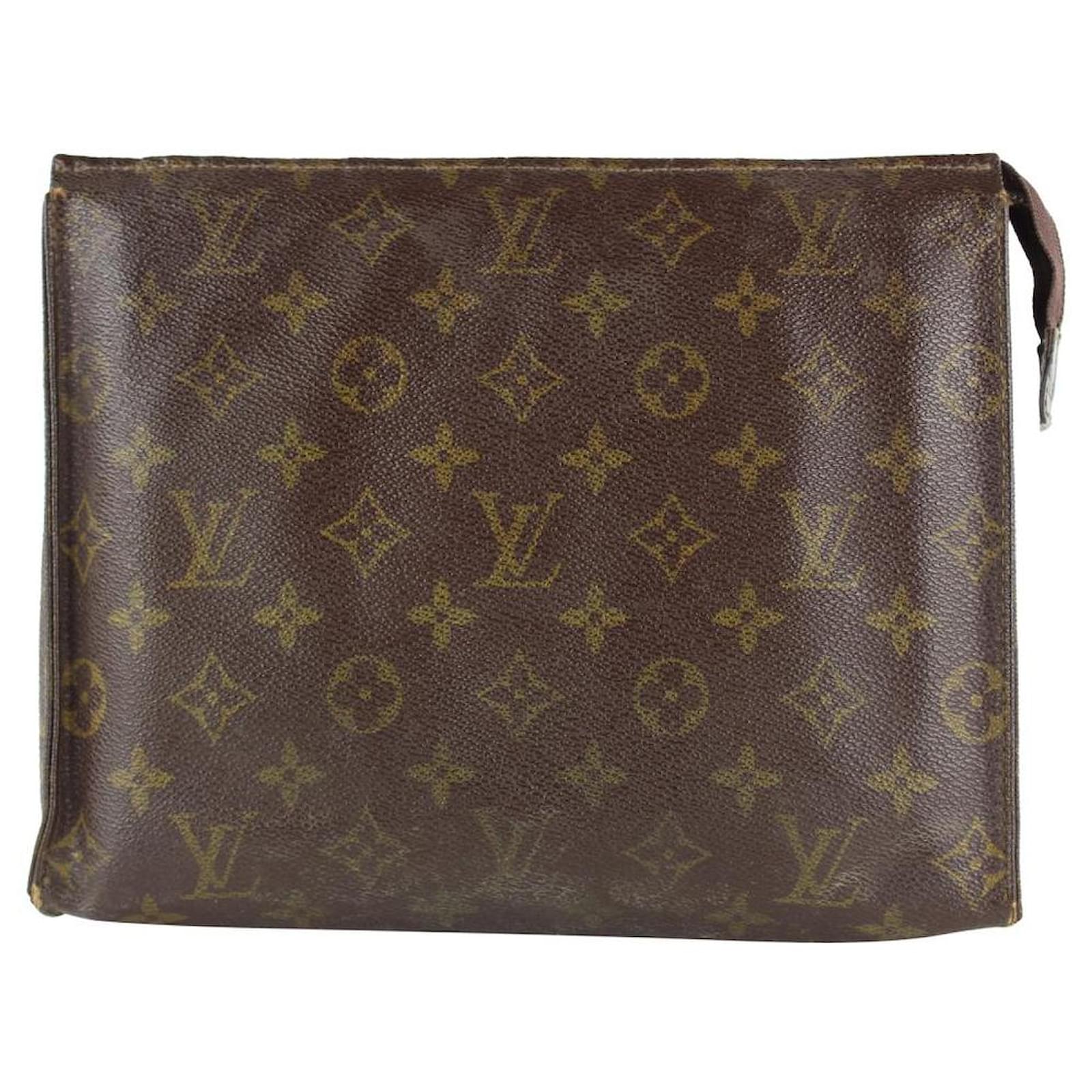 Louis Vuitton Pochette da toilette con monogramma 26 Poche Toilette  2lvs1210 ref.293849 - Joli Closet