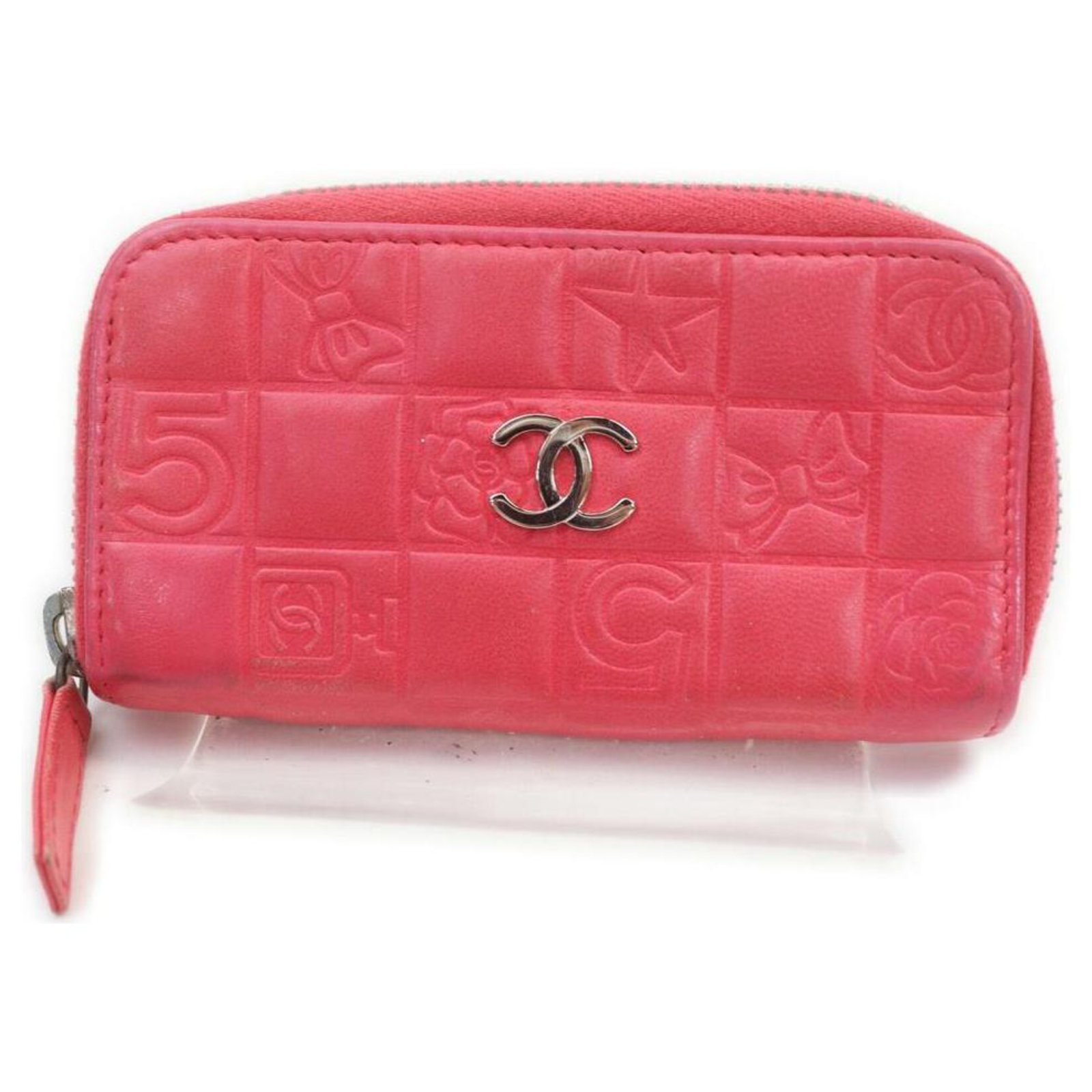 Chanel Pink Chocolate Bar Quilted Key Pouch Keychain Coin Case ref.294672 -  Joli Closet