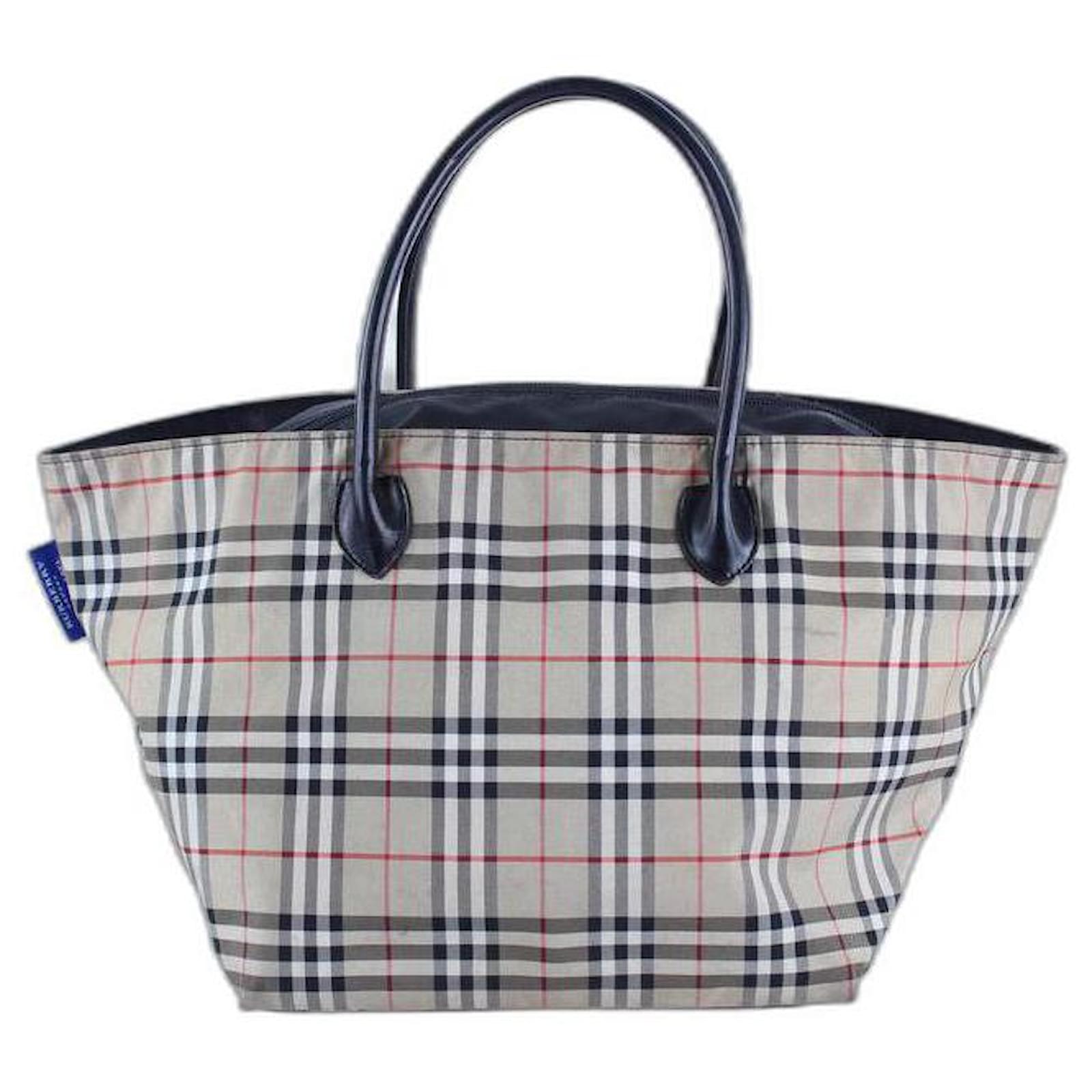 Burberry Borsa tote Nova Check Blue Label Pelle ref.294764 - Joli Closet