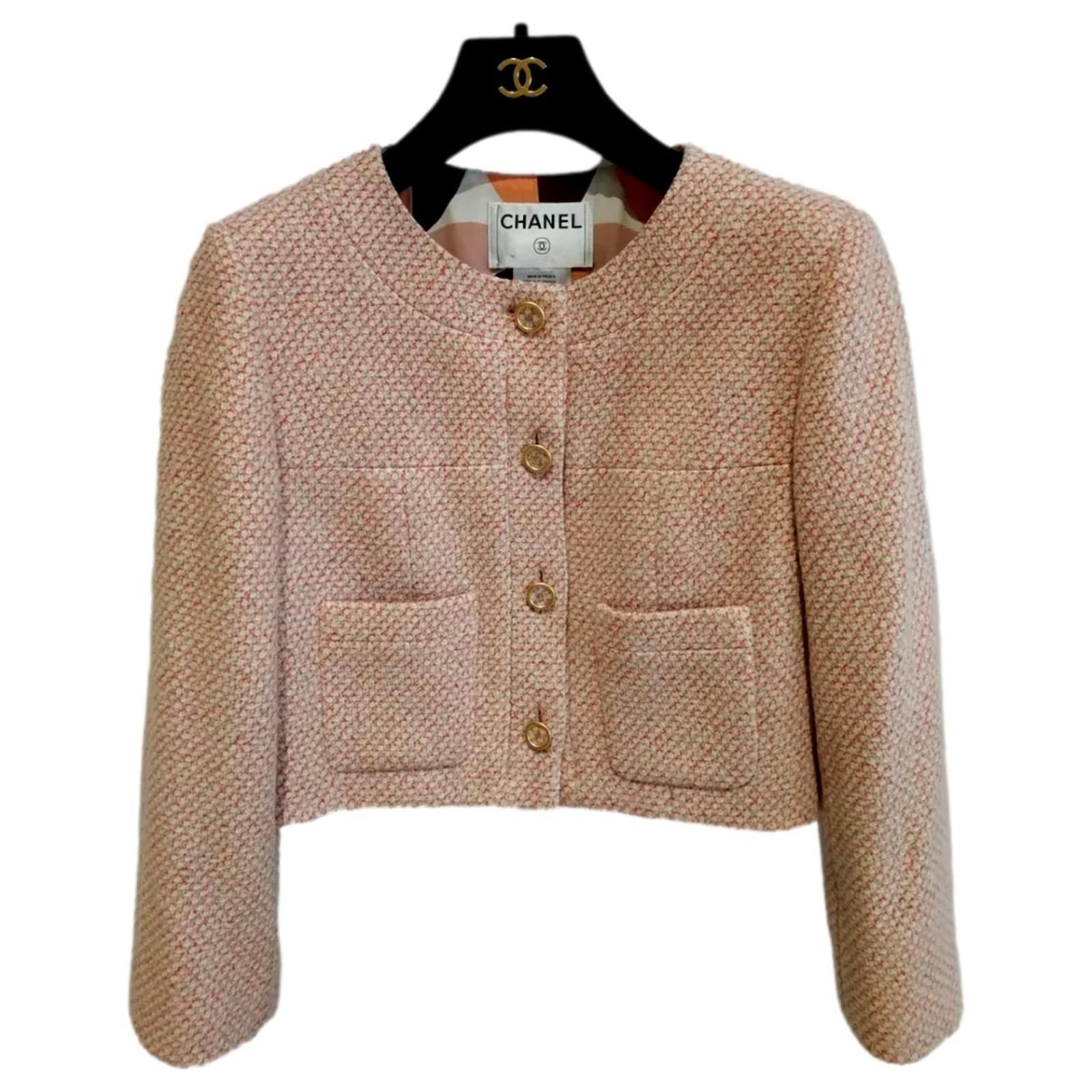 Chanel Pink multi colour cropped tweed cc button jacket, NEW! Golden Light  green Lavender Light blue Silk Cashmere  - Joli Closet