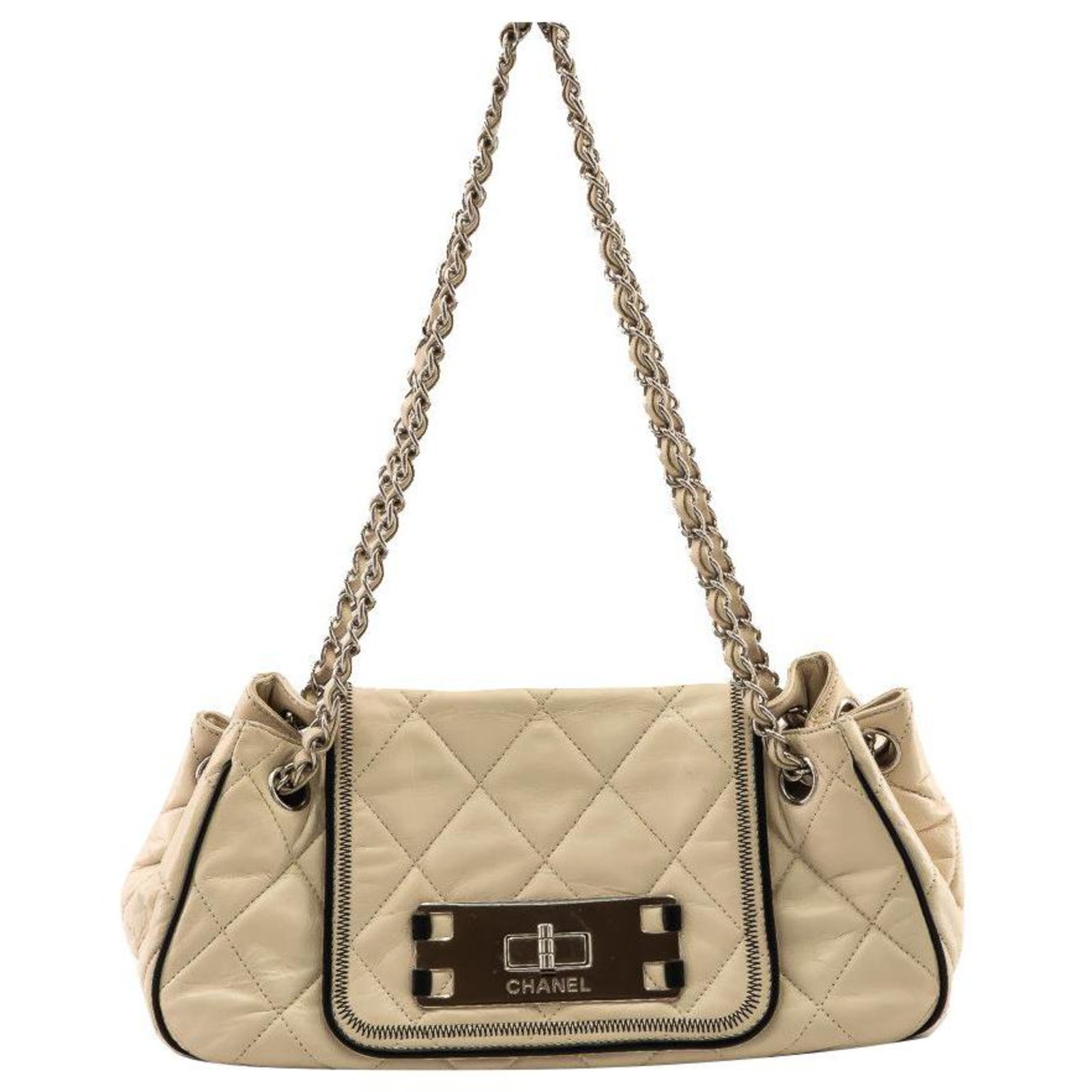 Chanel East West Mademoiselle Accordion Flap bag Cream Cream Leather  ref.295399 - Joli Closet