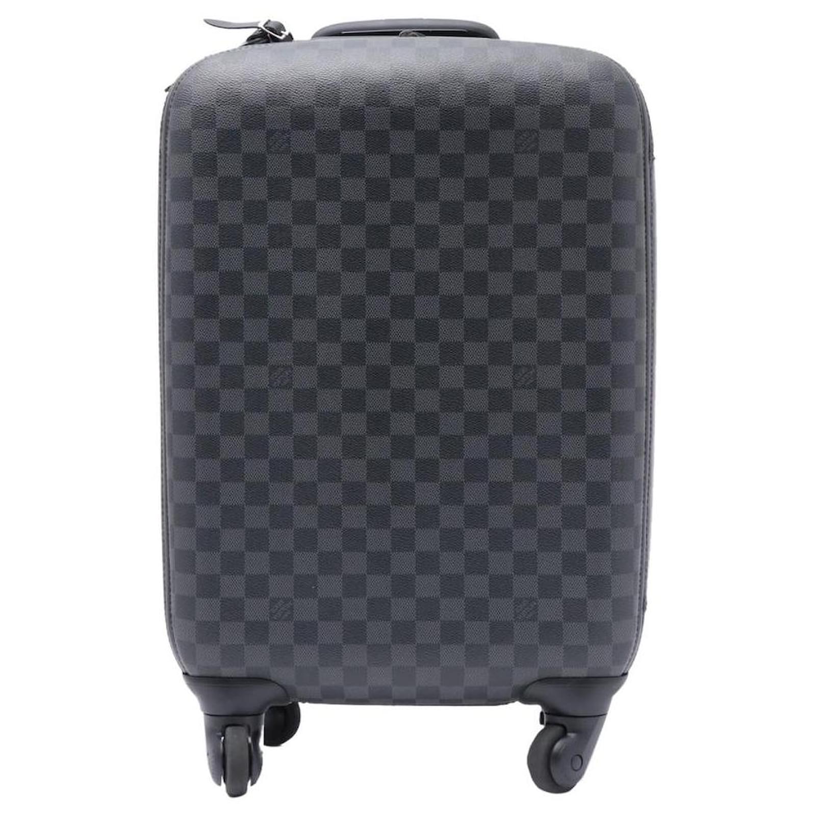 Louis Vuitton Damier Graphite Zephyr 55 Trolley Rolling Luggage Suitcase  Leather ref.297425 - Joli Closet