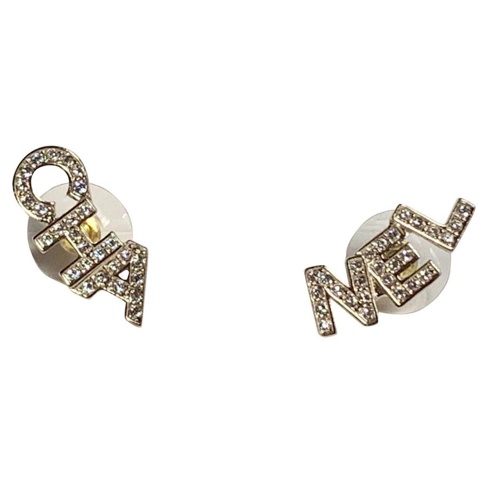 Chanel CHA NEL earrings Golden Metal ref.299534 - Joli Closet