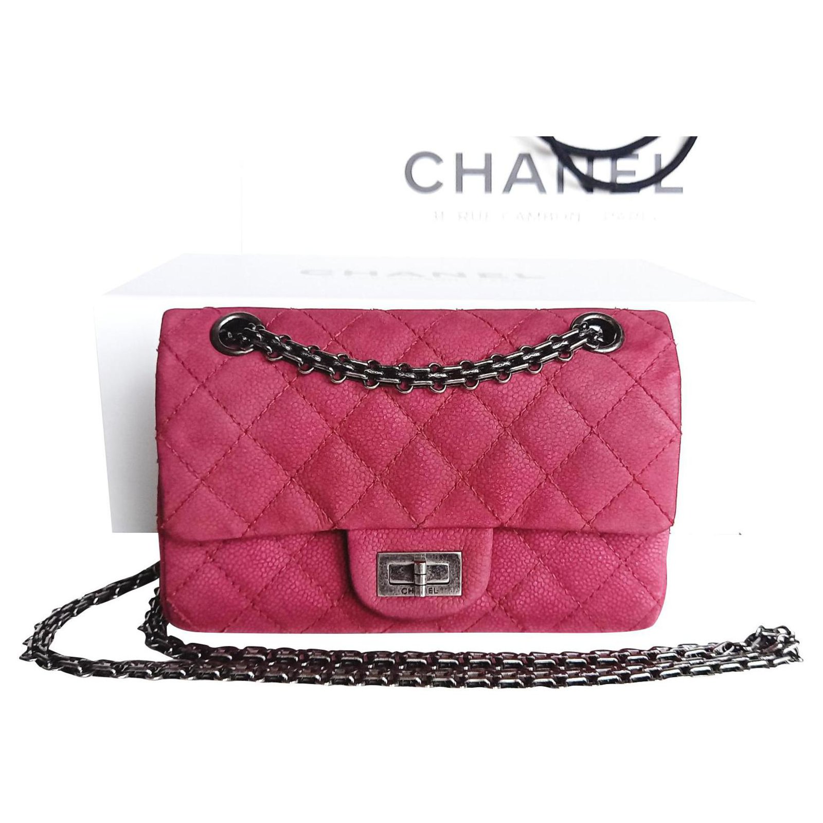 Chanel 2.55 mini Fuschia Deerskin ref.299701 - Joli Closet