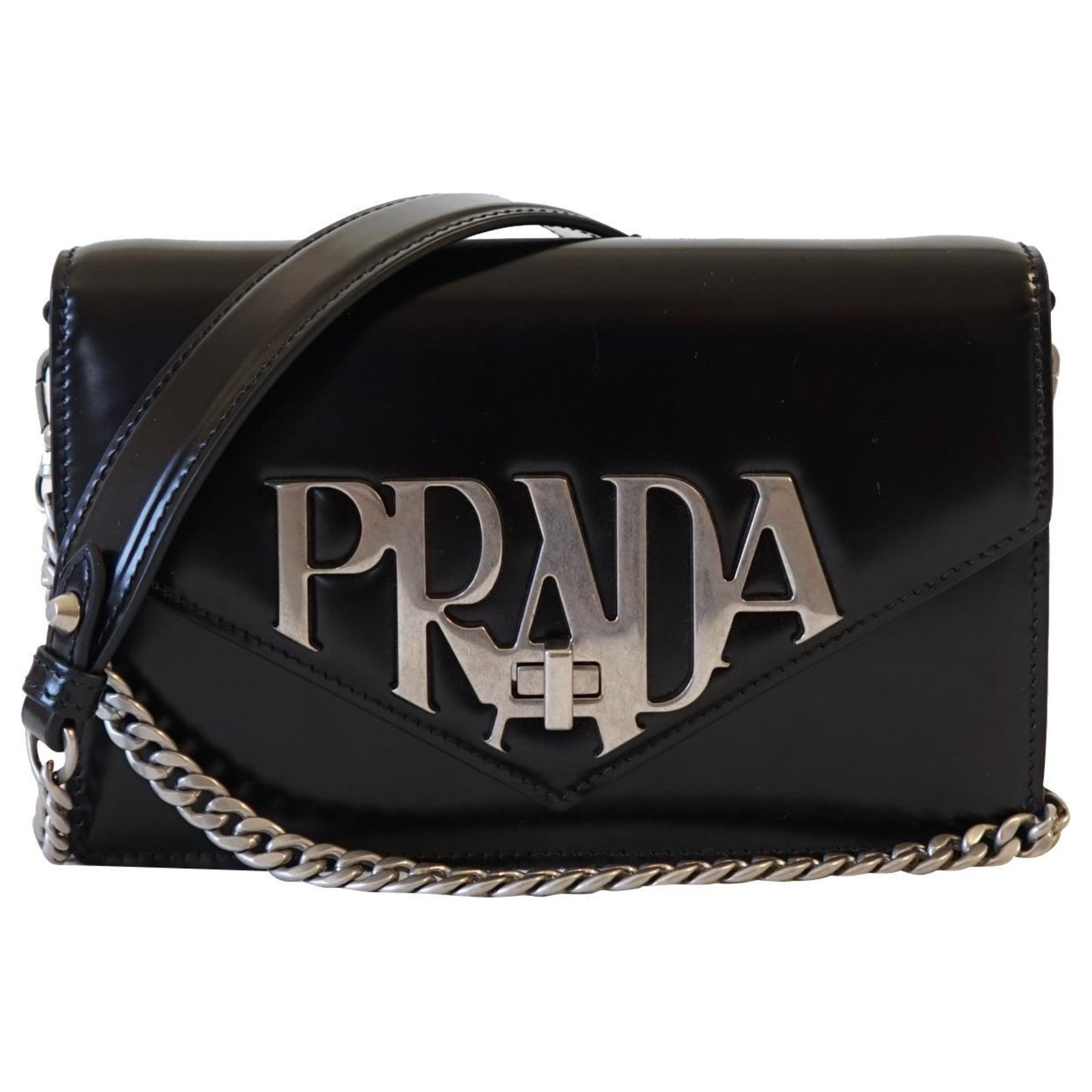 Prada Bolsos de mano Negro Cuero  - Joli Closet