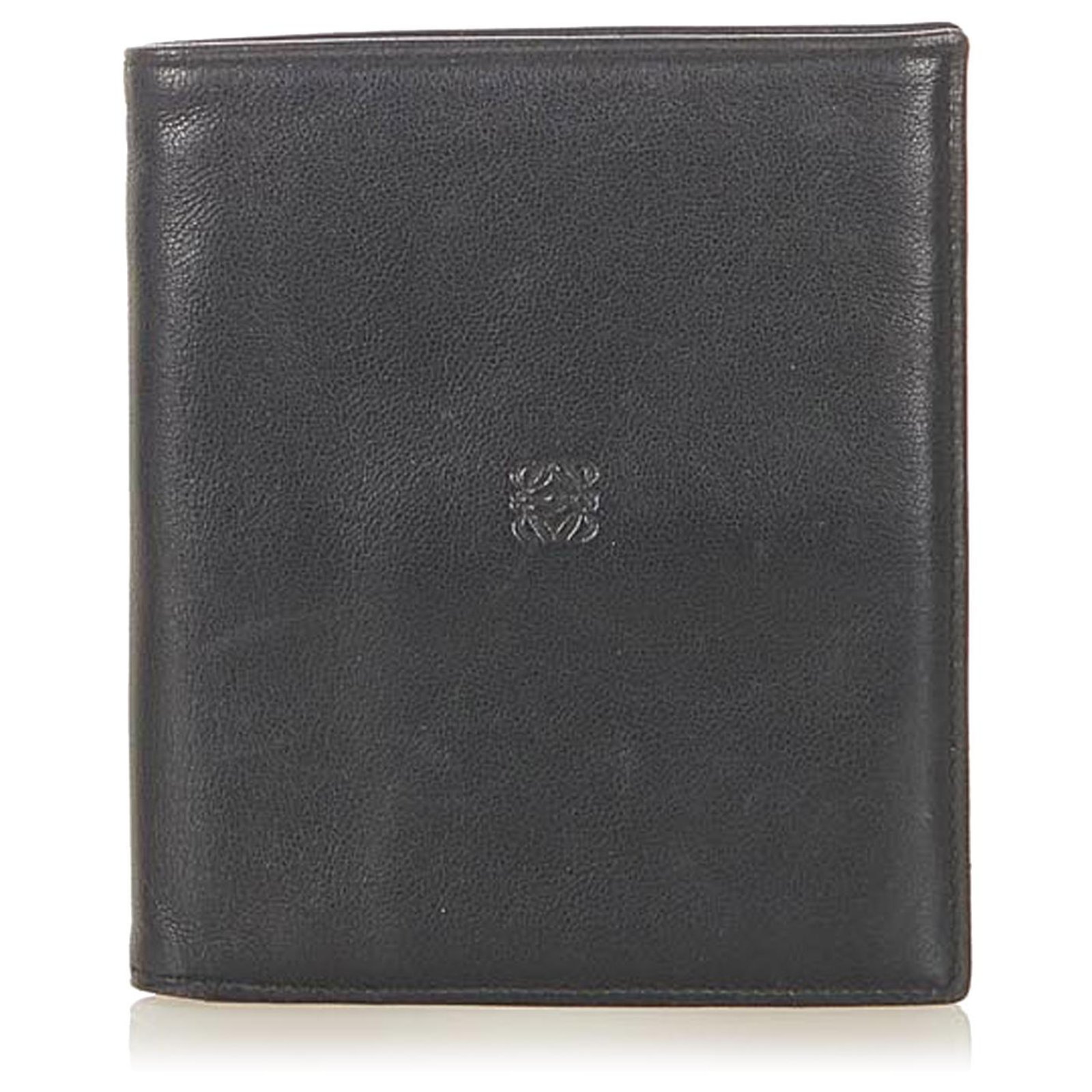 Loewe passport discount cover